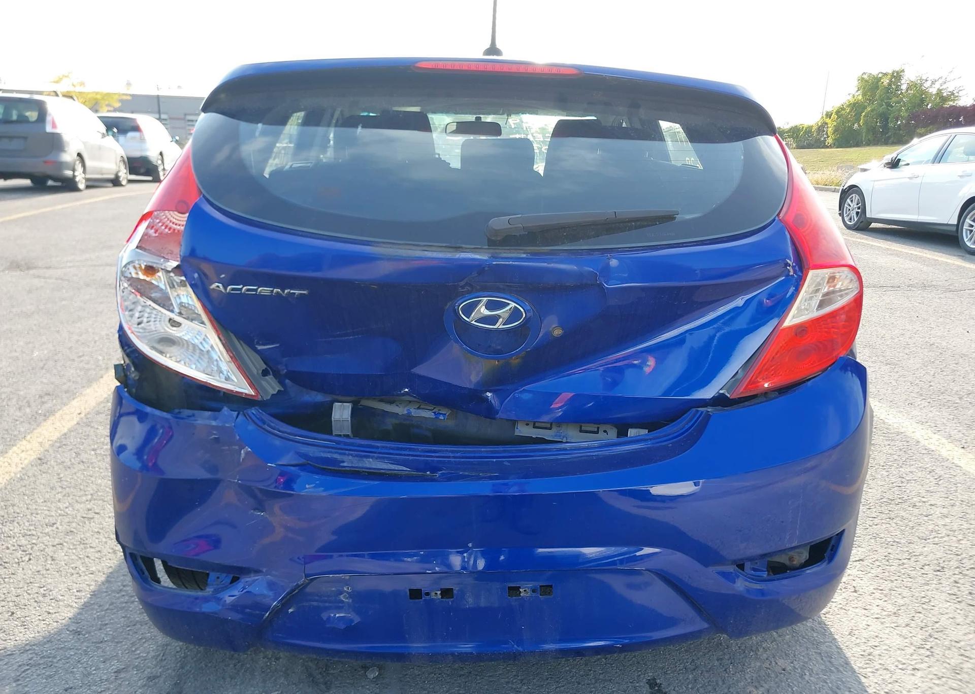 2012 HYUNDAI ACCENT
