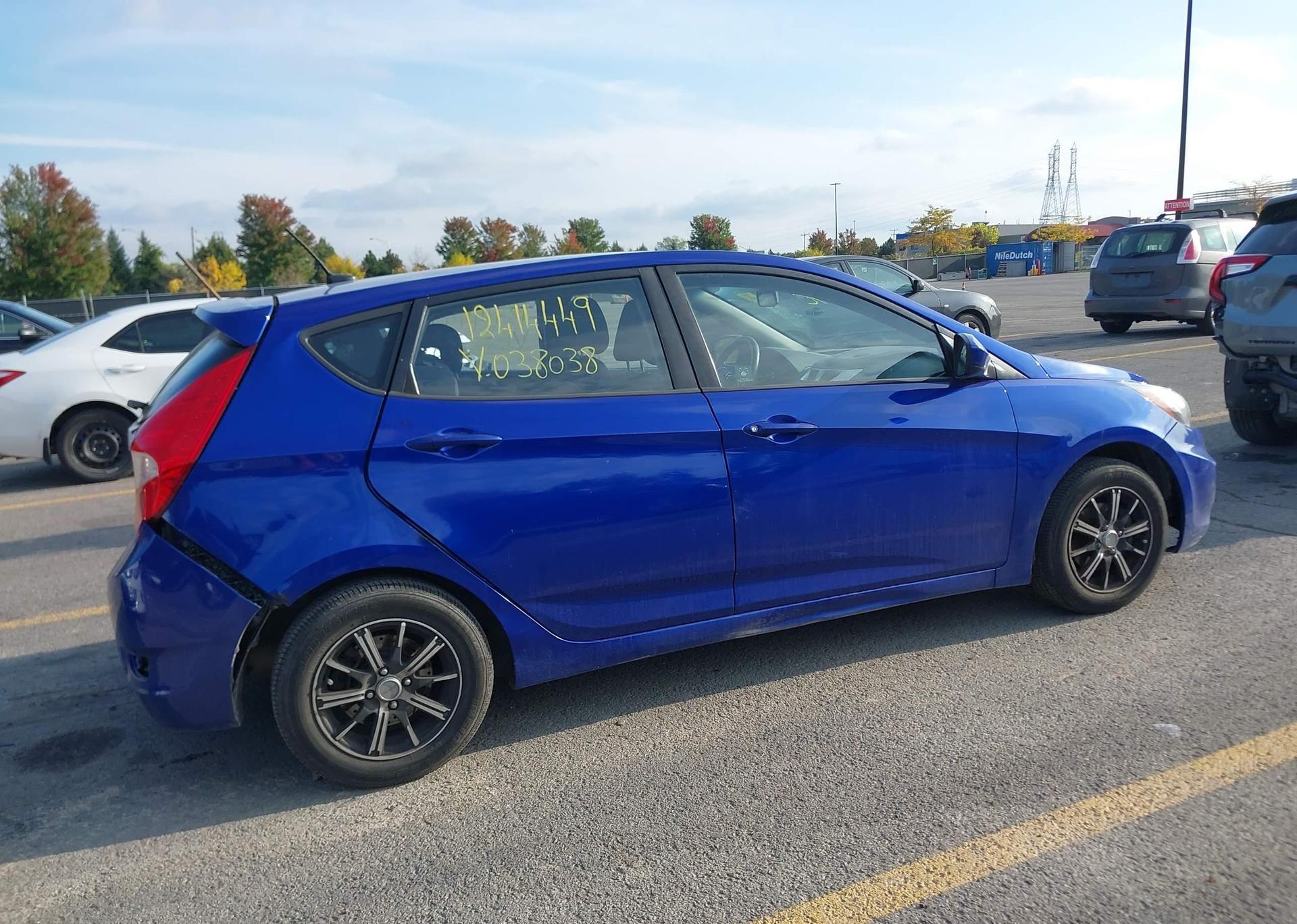 2012 HYUNDAI ACCENT