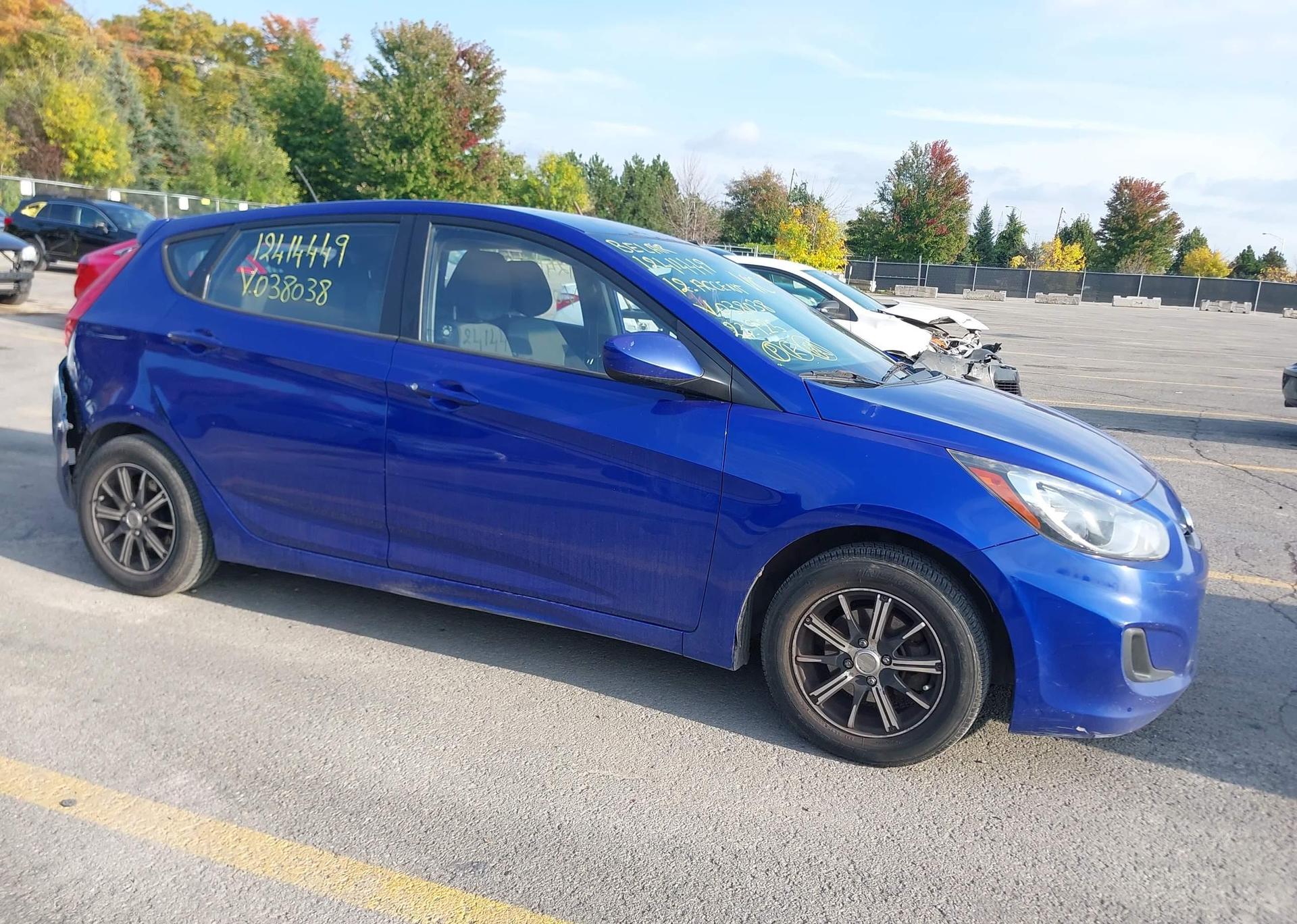 2012 HYUNDAI ACCENT
