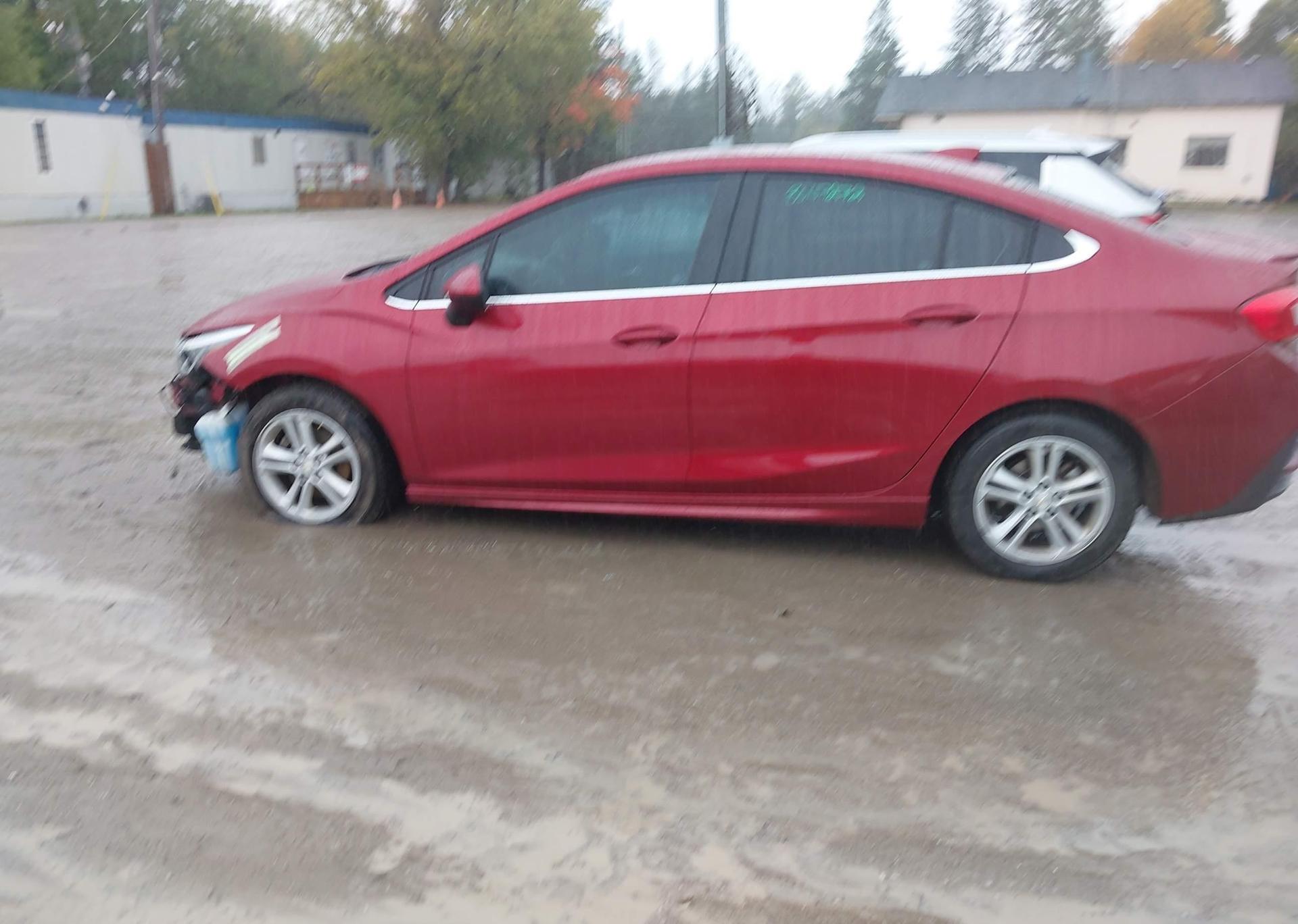 2018 CHEVROLET CRUZE LT
