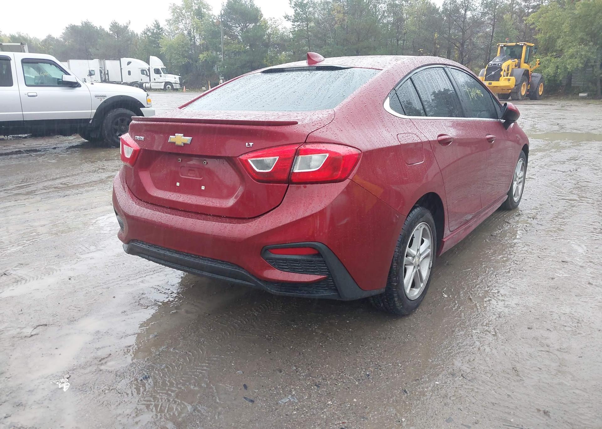 2018 CHEVROLET CRUZE LT