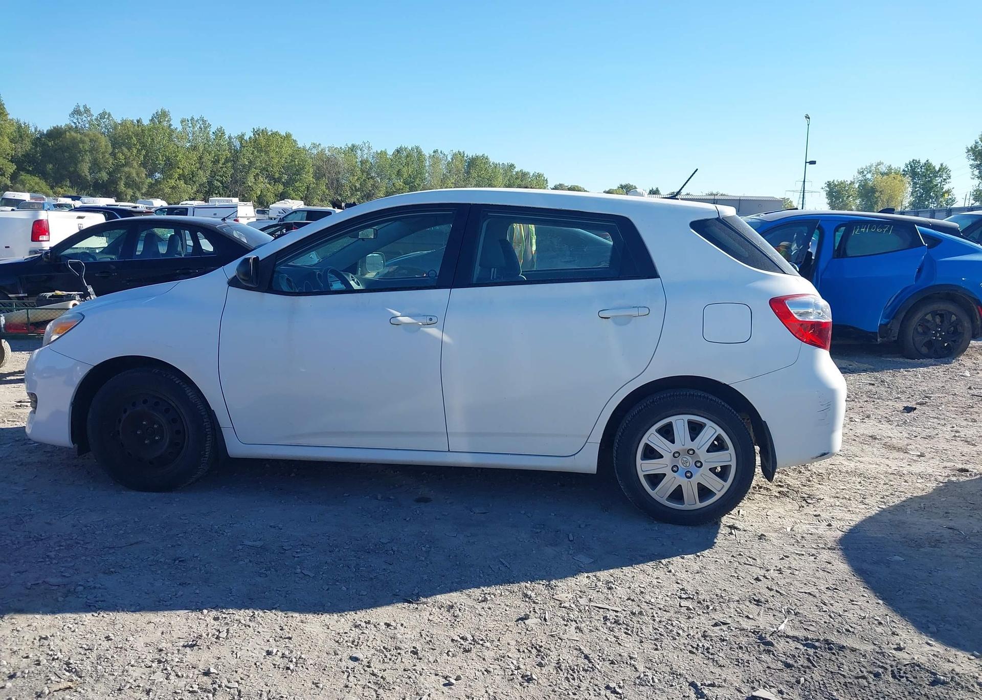 2011 TOYOTA MATRIX WAGON