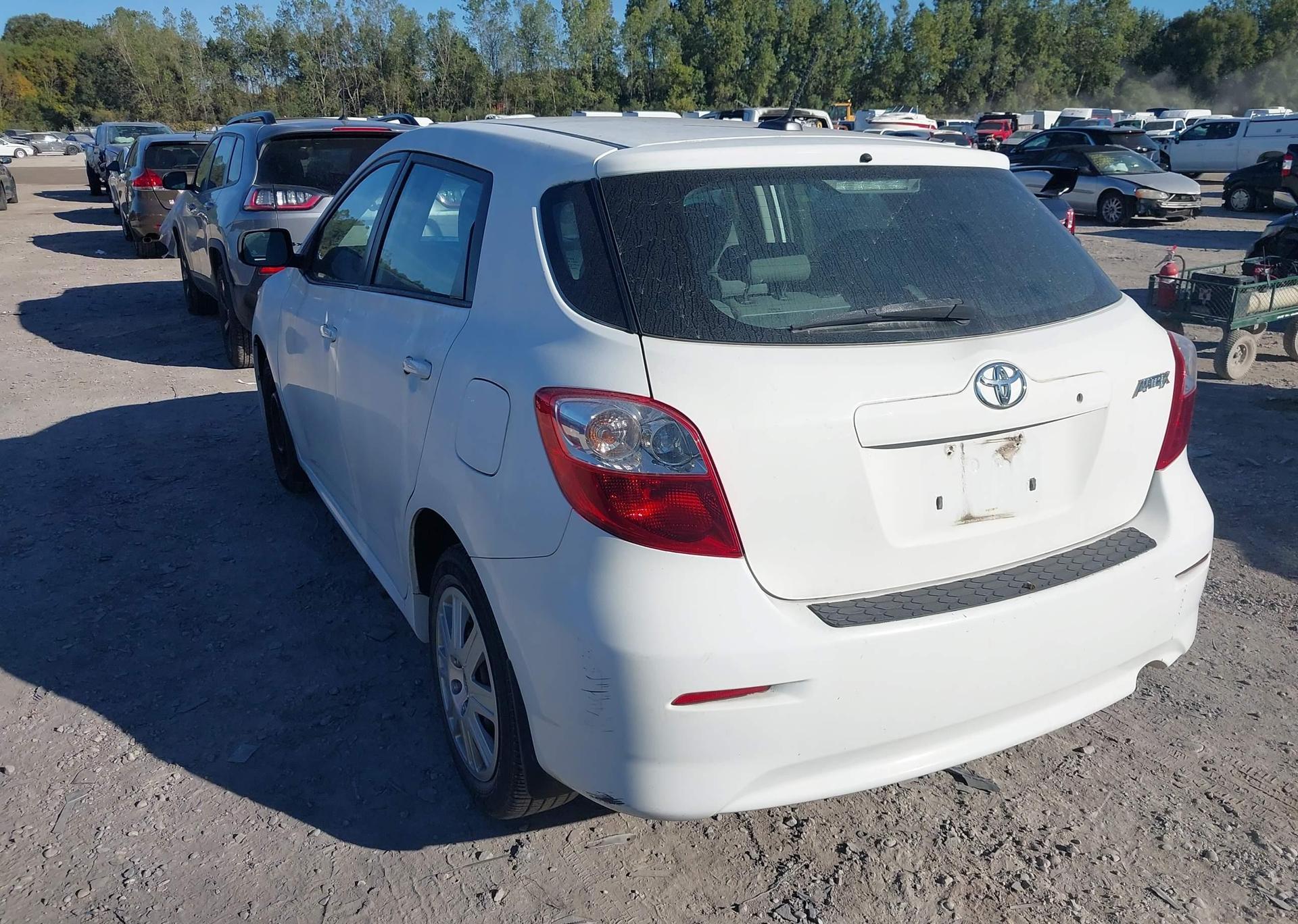 2011 TOYOTA MATRIX WAGON