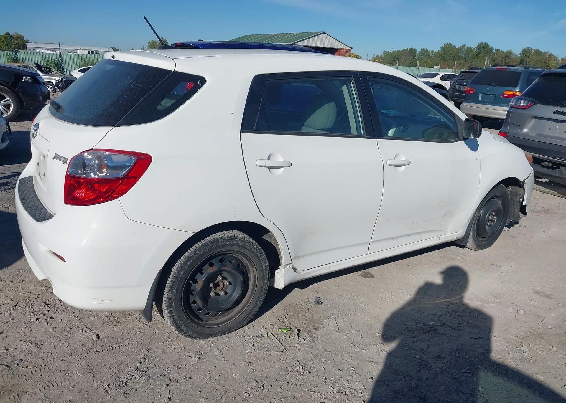2011 TOYOTA MATRIX WAGON