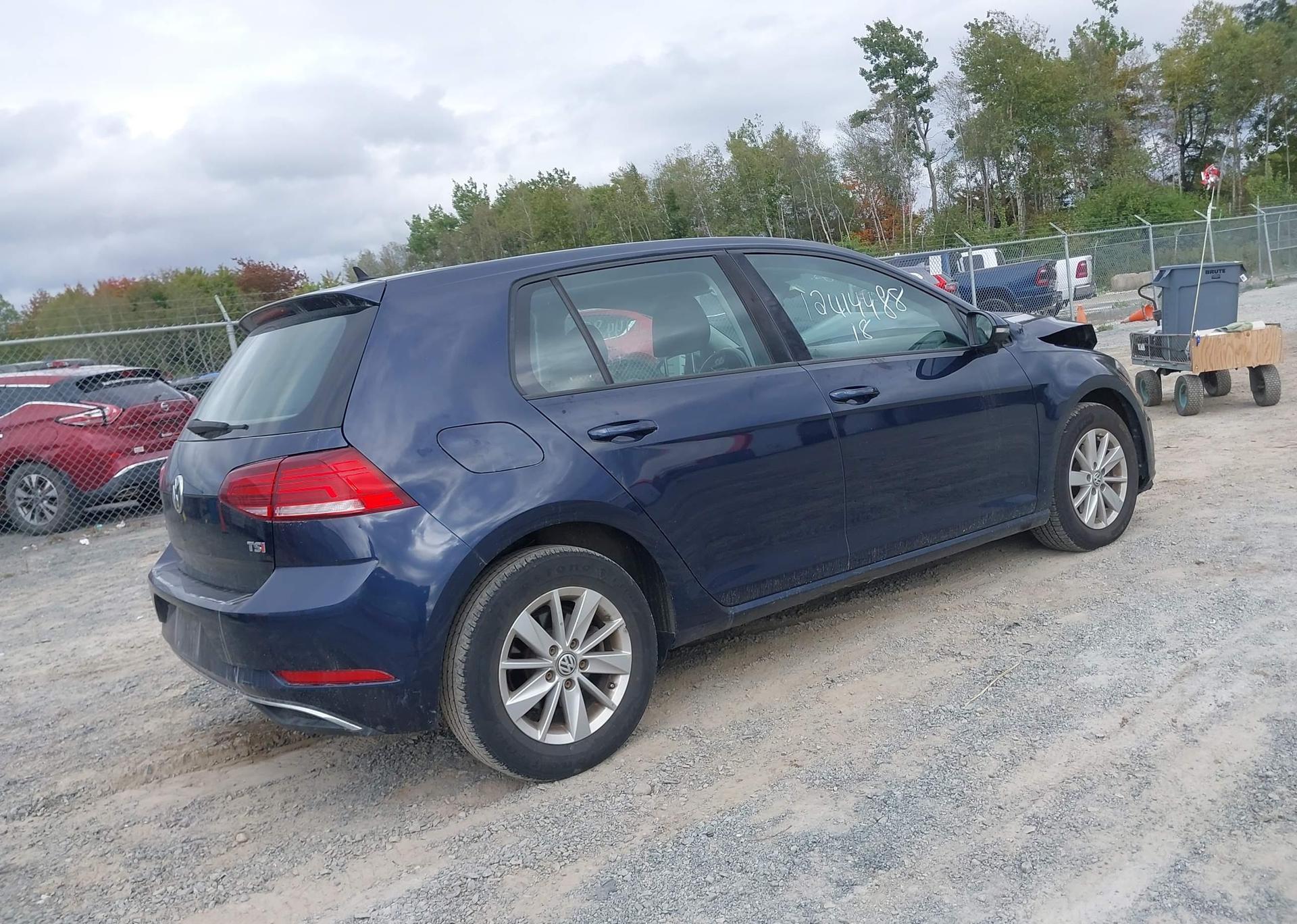 2018 VOLKSWAGEN GOLF 1.8 TSI COMFORTLINE