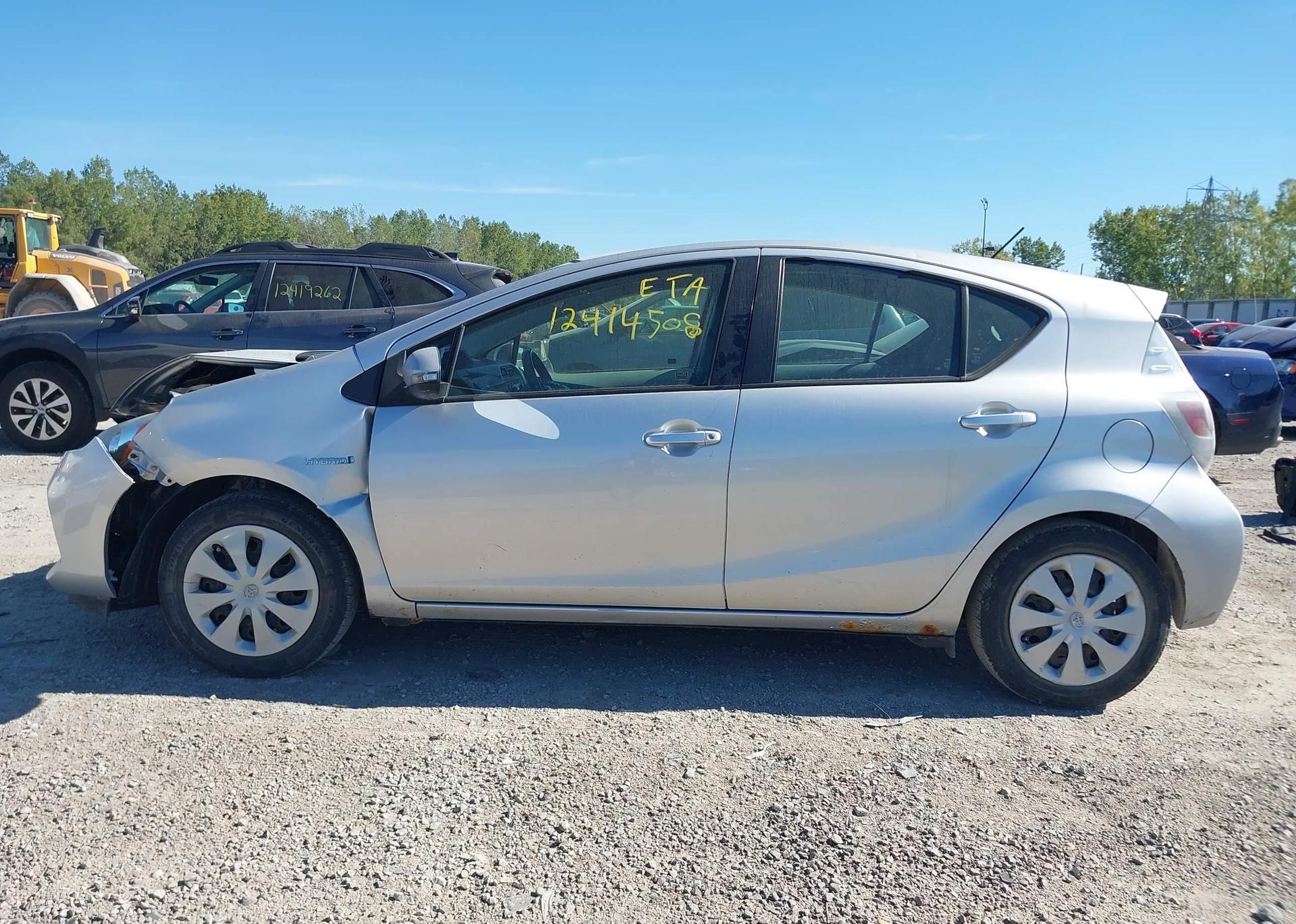 2012 TOYOTA PRIUS