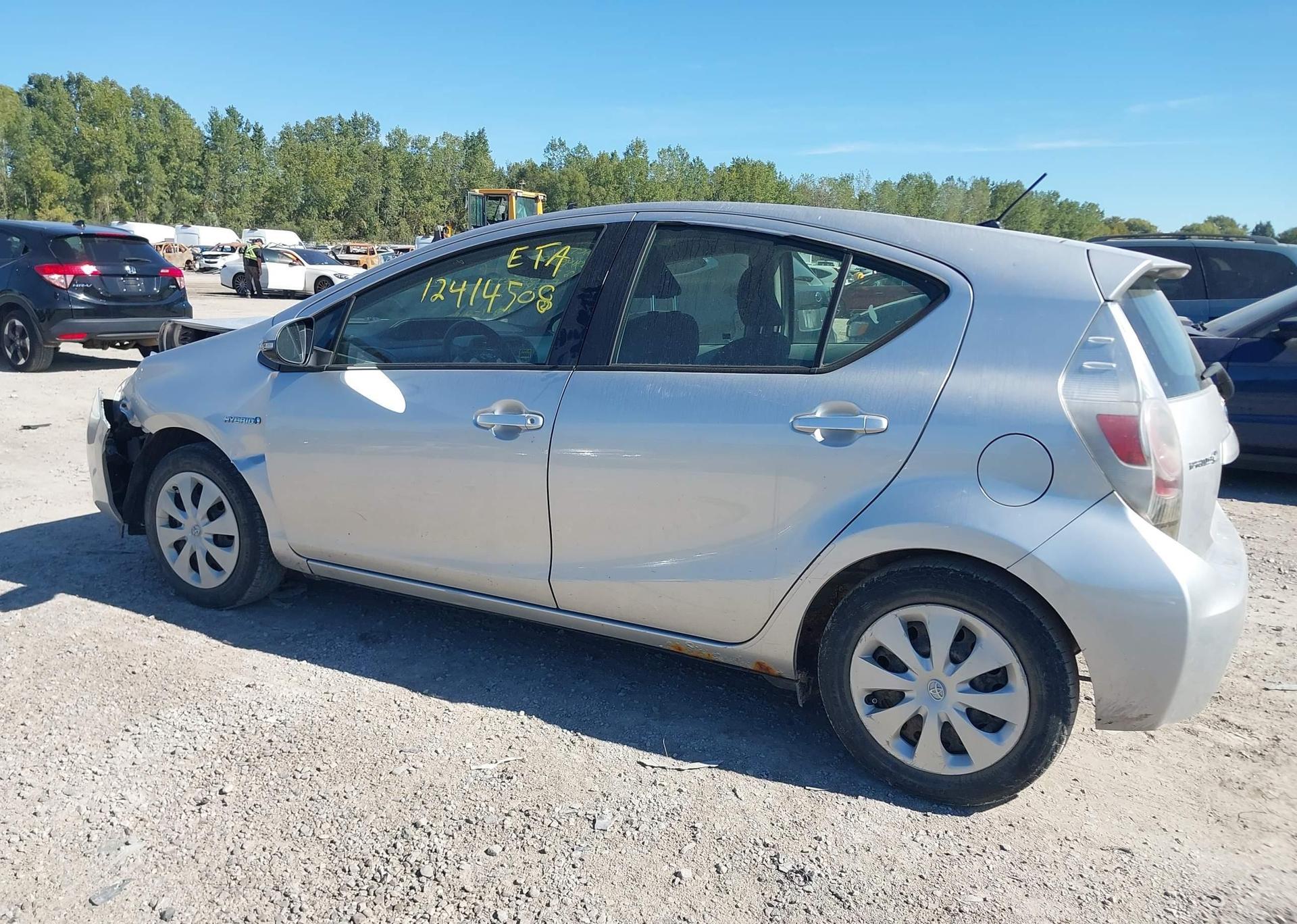 2012 TOYOTA PRIUS