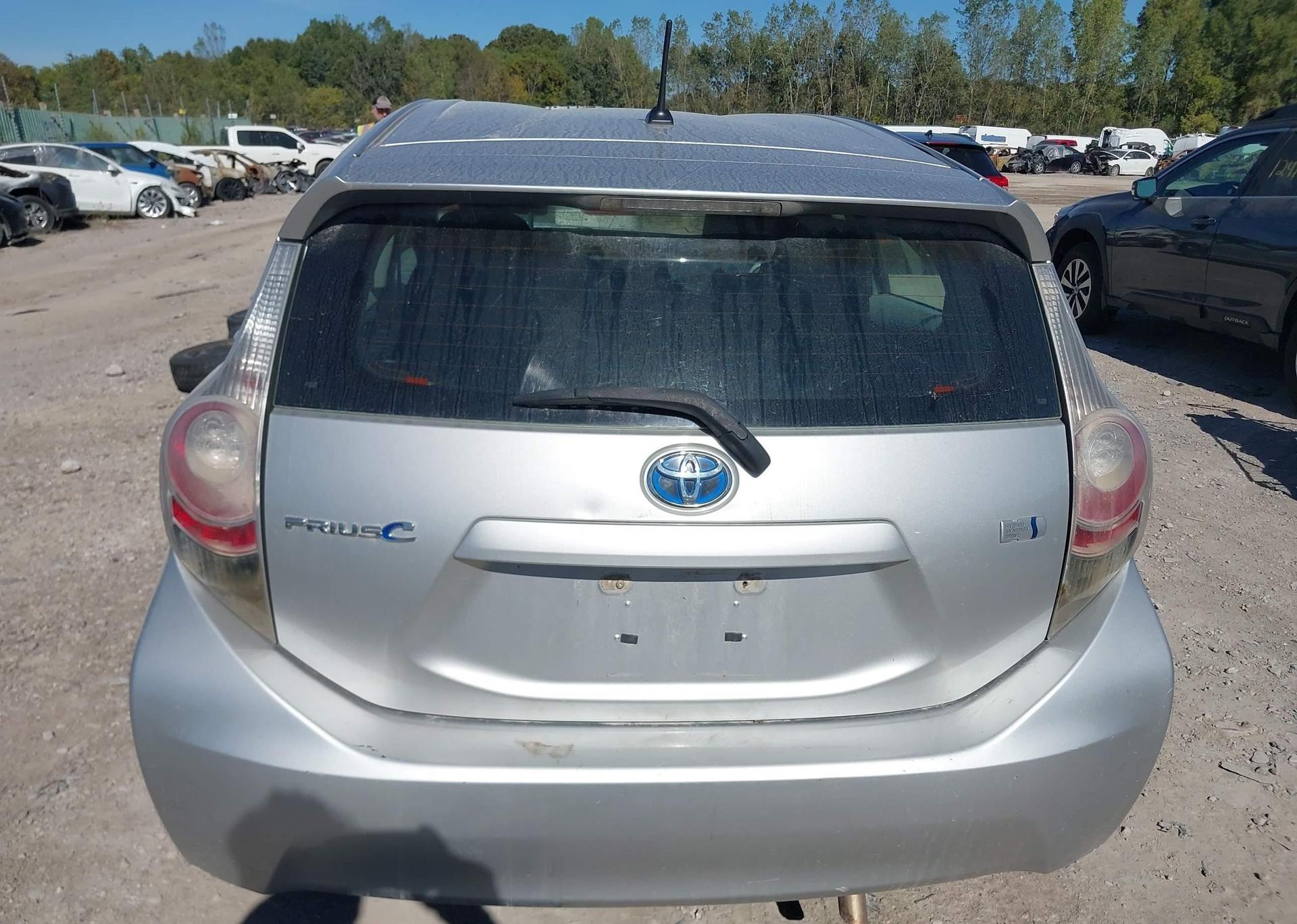 2012 TOYOTA PRIUS