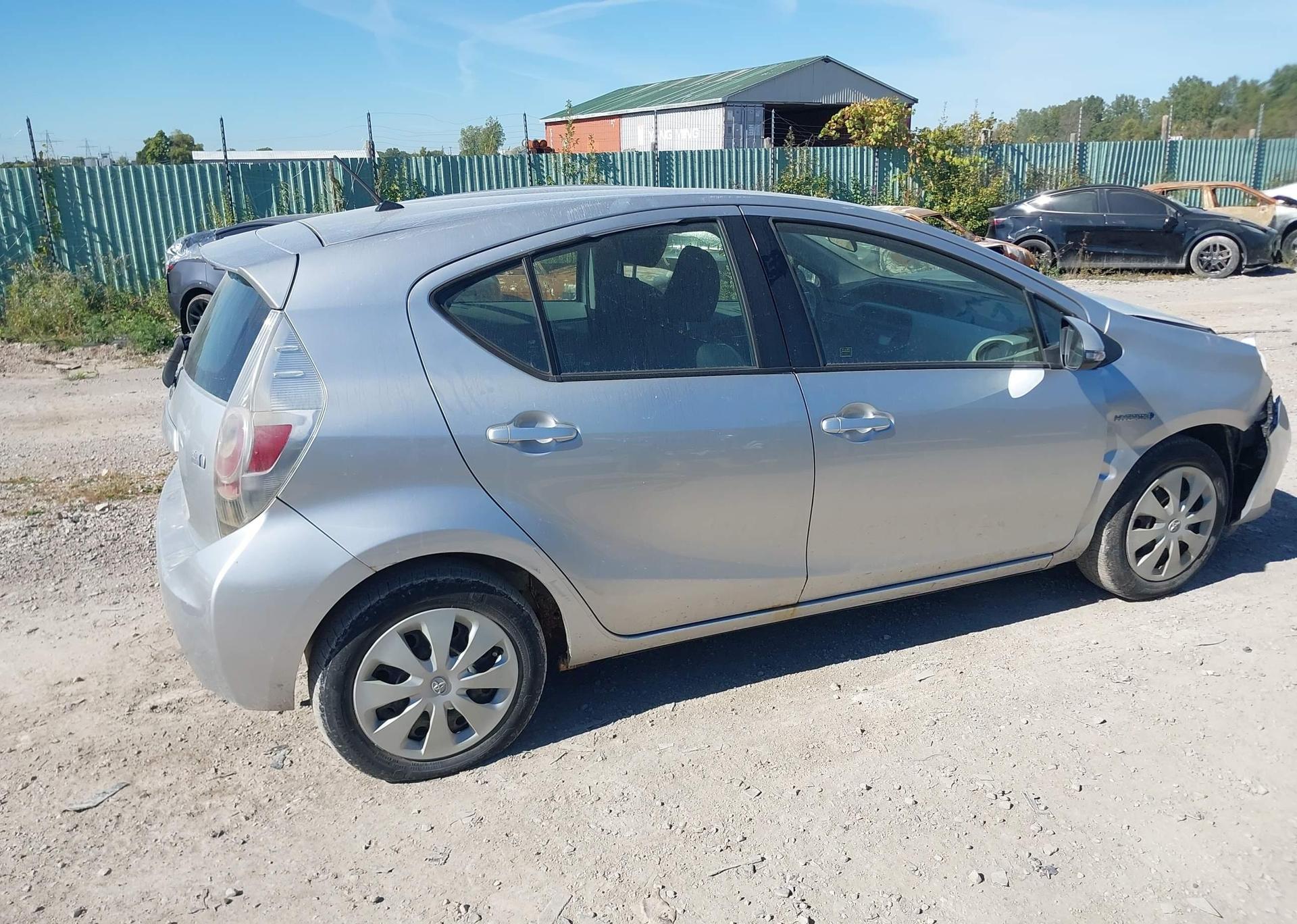2012 TOYOTA PRIUS