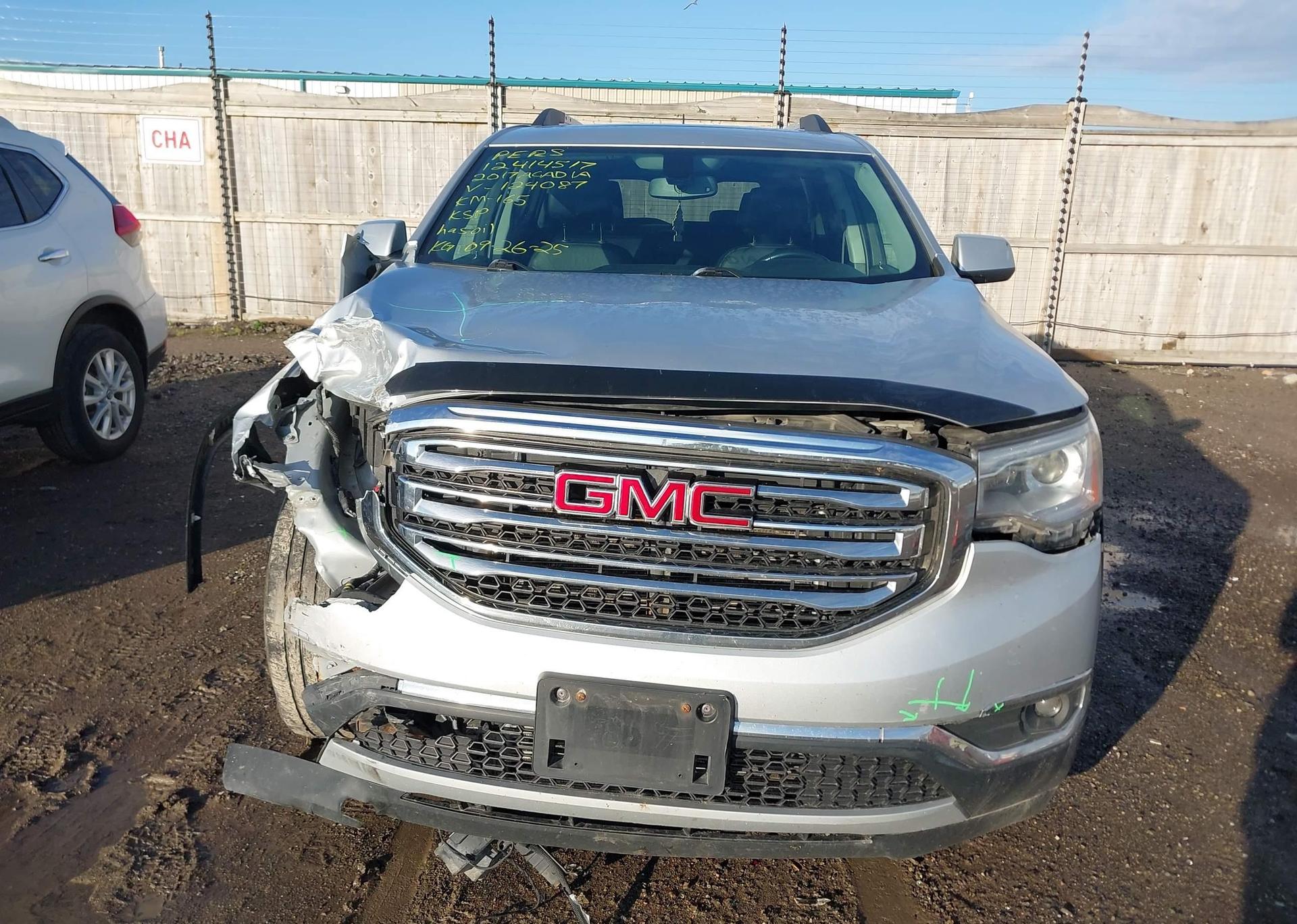 2017 GMC ACADIA SLT-1