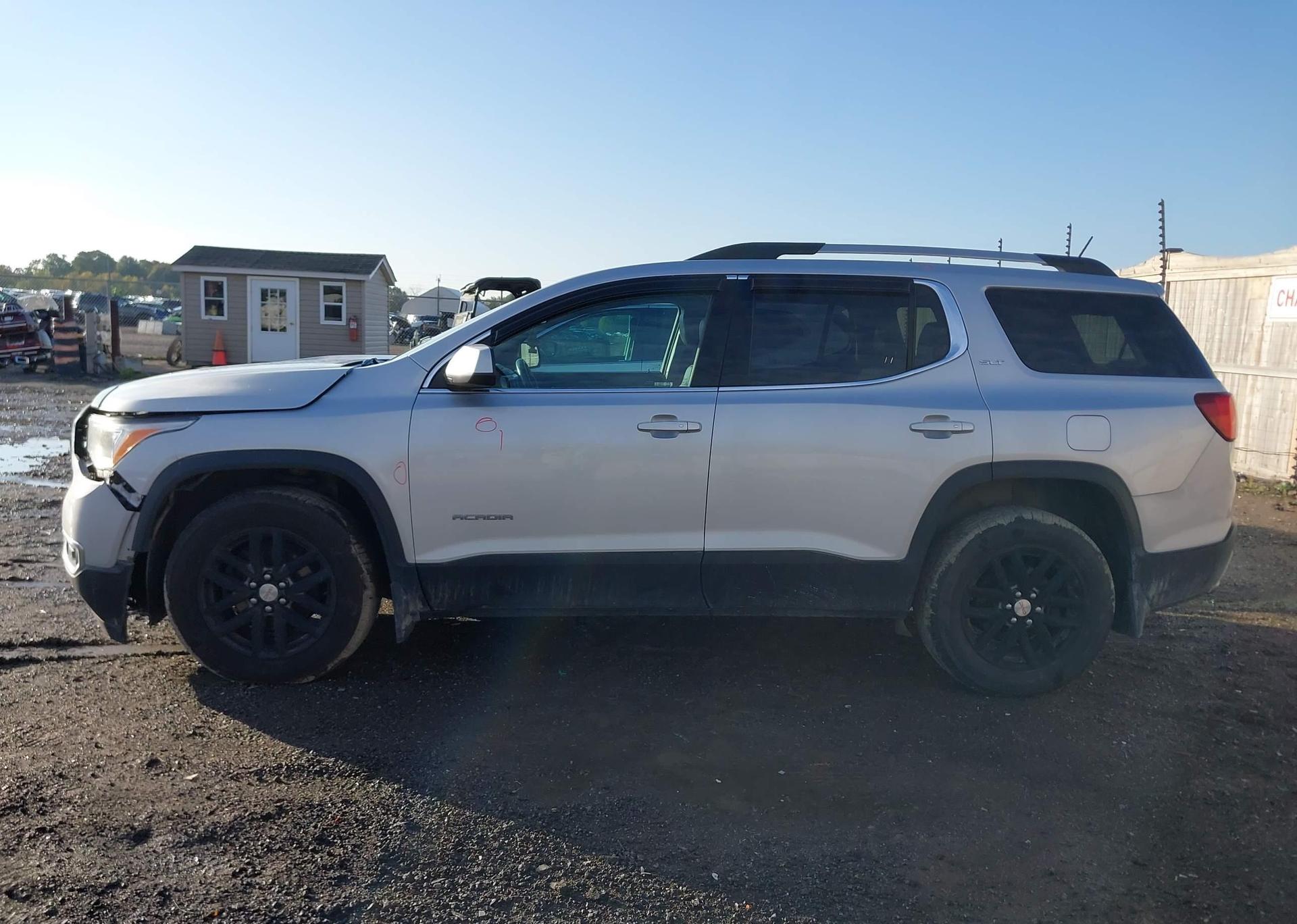 2017 GMC ACADIA SLT-1