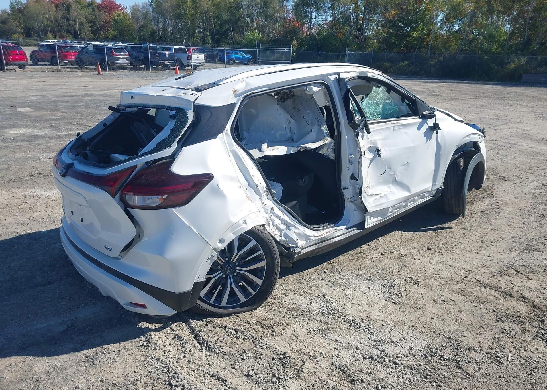 2024 NISSAN KICKS SV