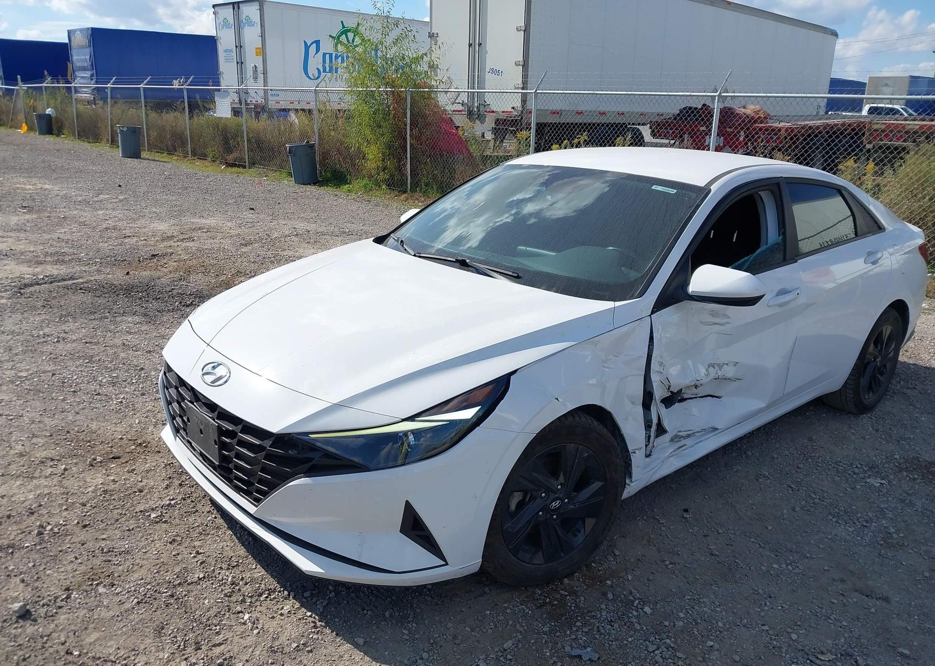 2022 HYUNDAI ELANTRA