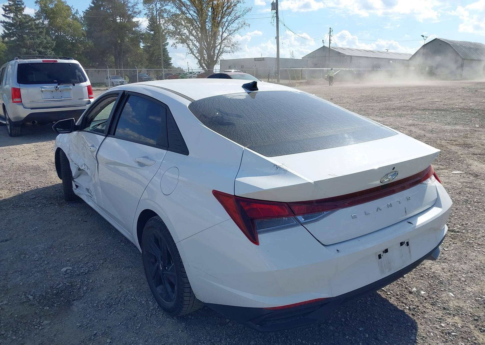 2022 HYUNDAI ELANTRA