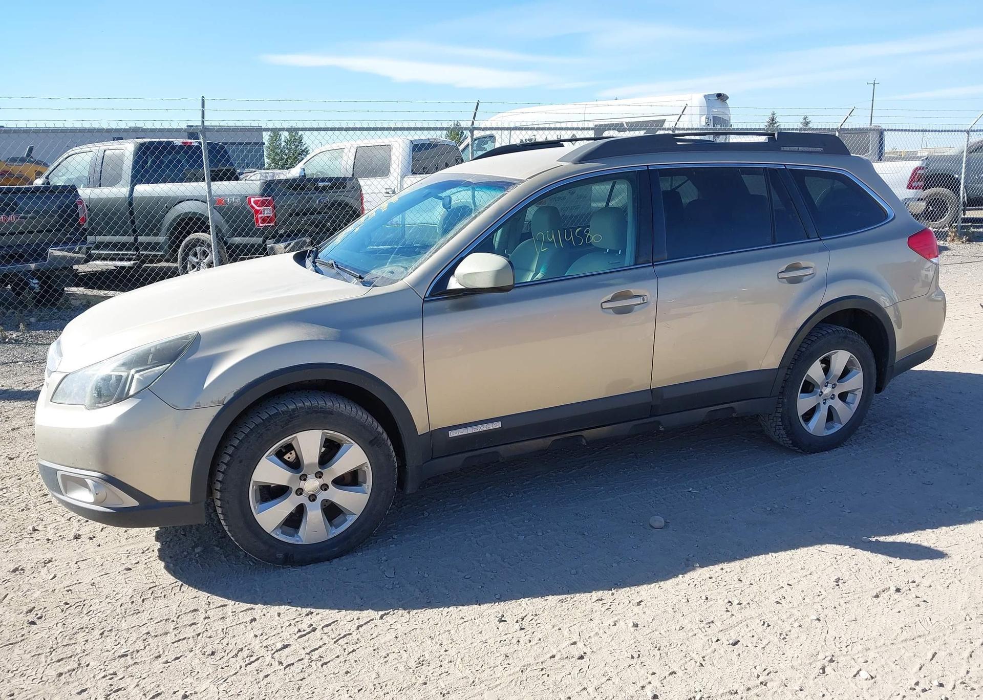 2010 SUBARU OUTBACK 2.5I PREMIUM
