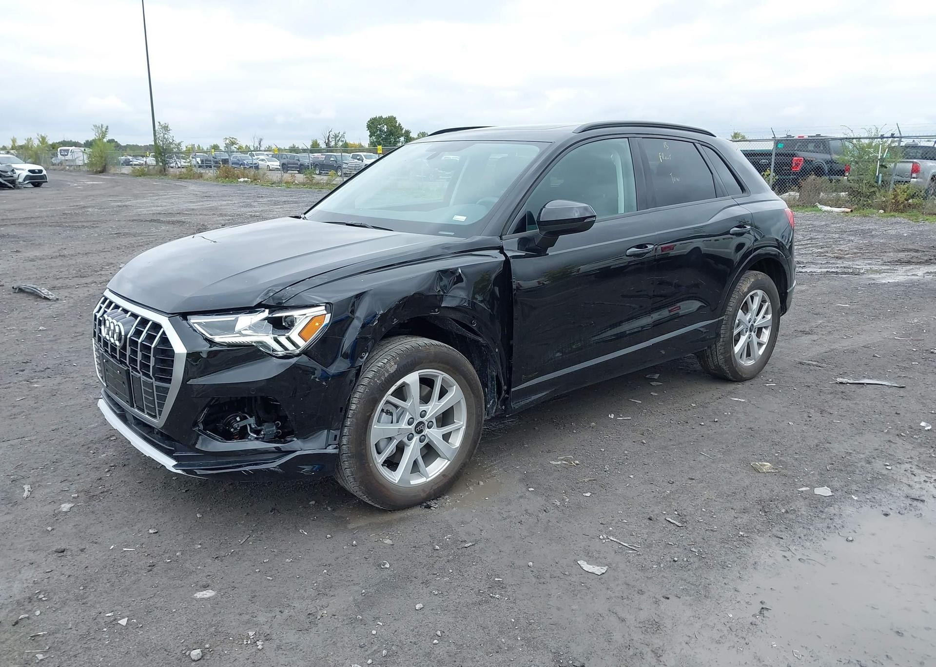 2025 AUDI Q3 PREMIUM 40