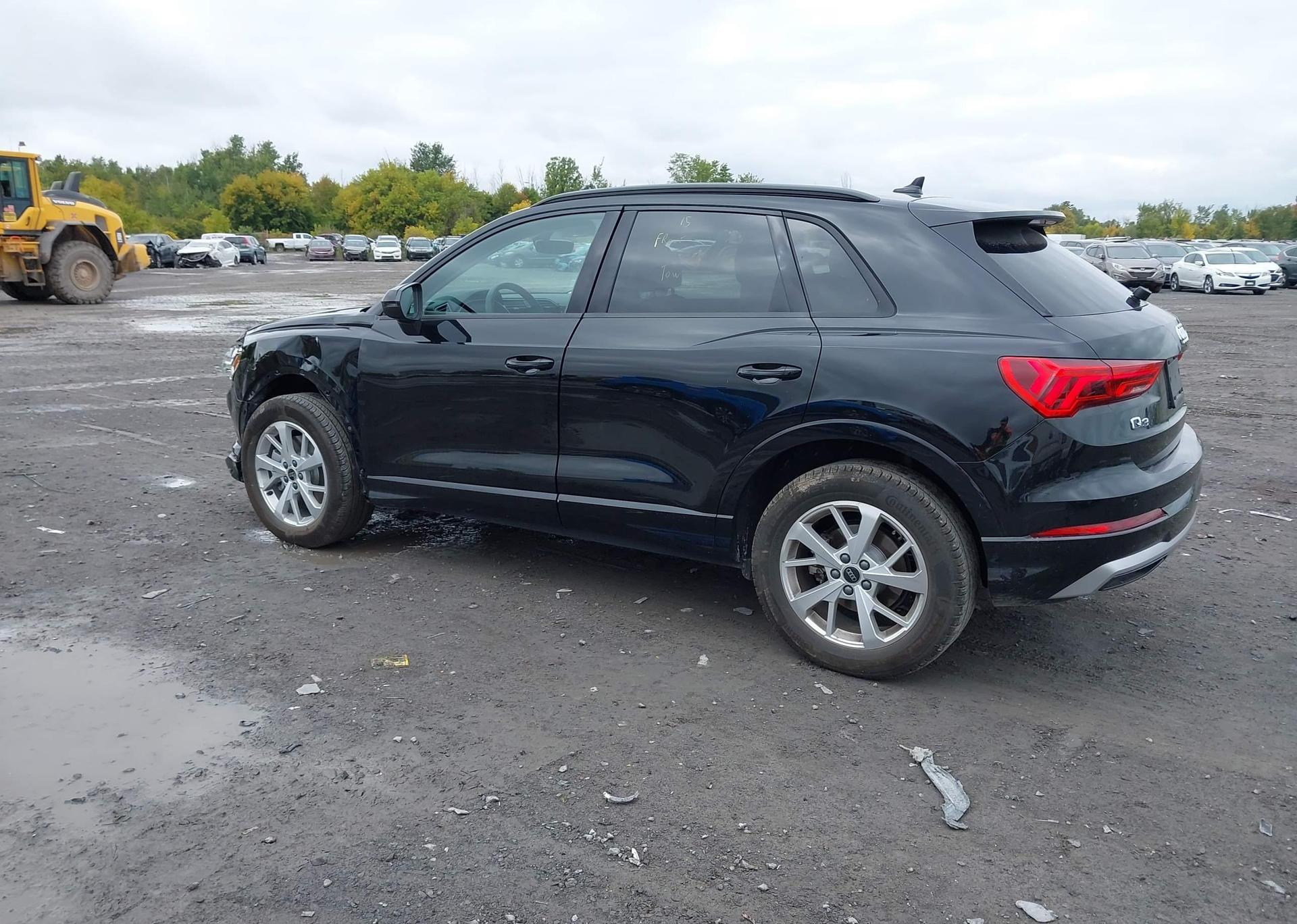 2025 AUDI Q3 PREMIUM 40