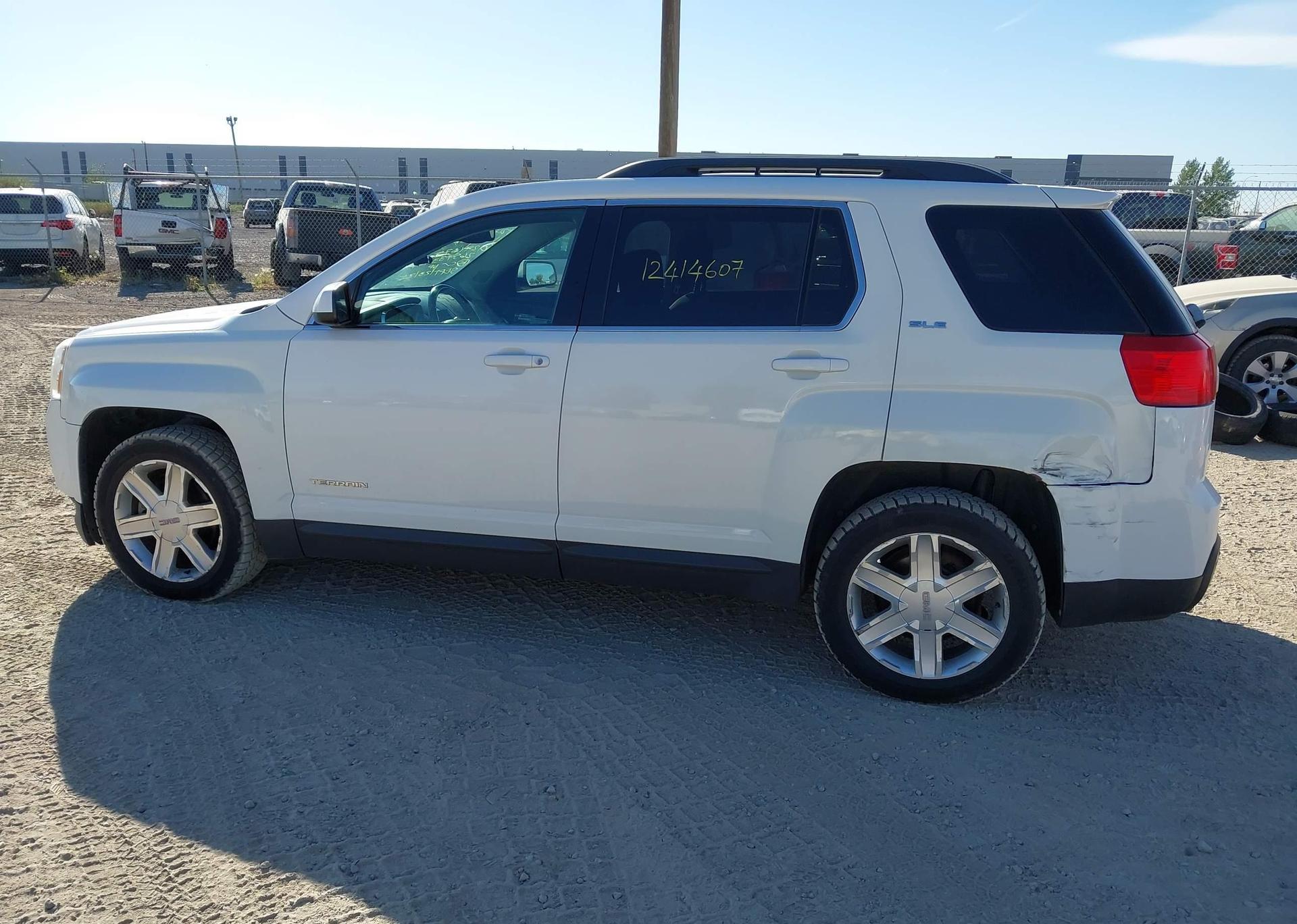 2011 GMC TERRAIN SLE-2