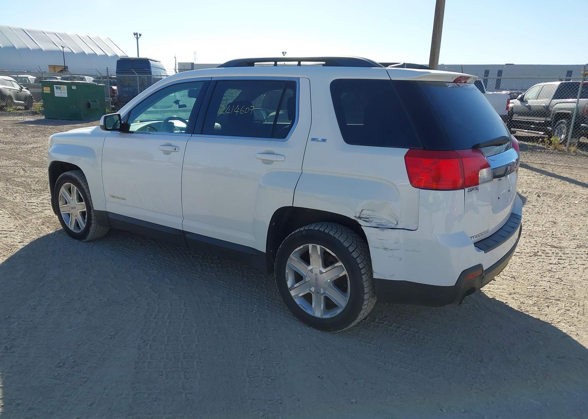 2011 GMC TERRAIN SLE-2
