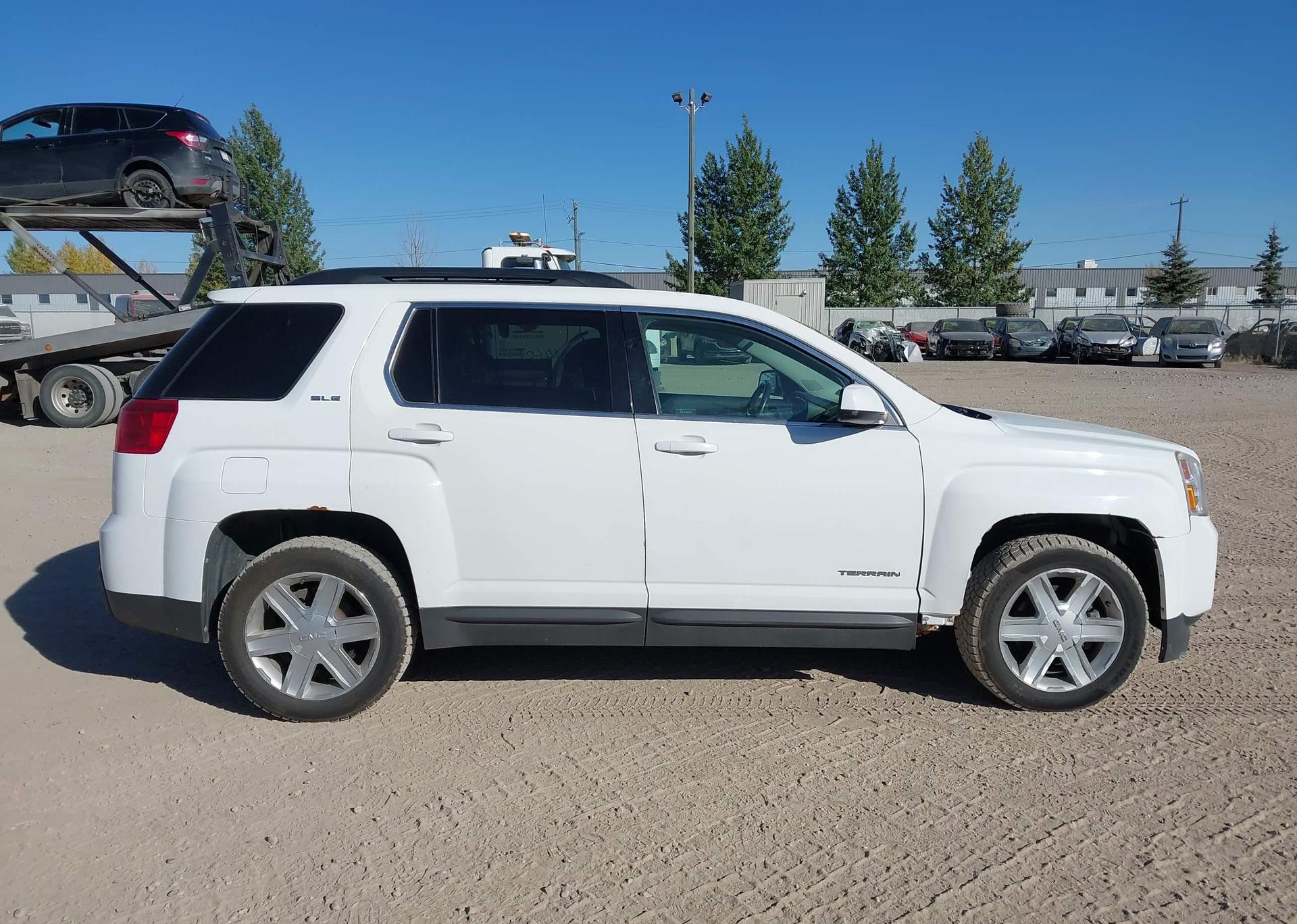 2011 GMC TERRAIN SLE-2