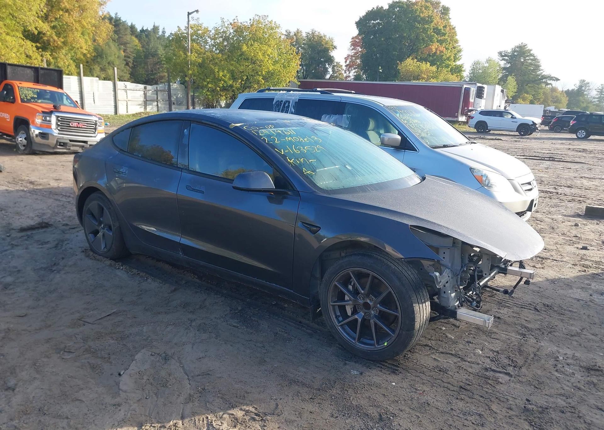 2022 TESLA MODEL 3 RWD