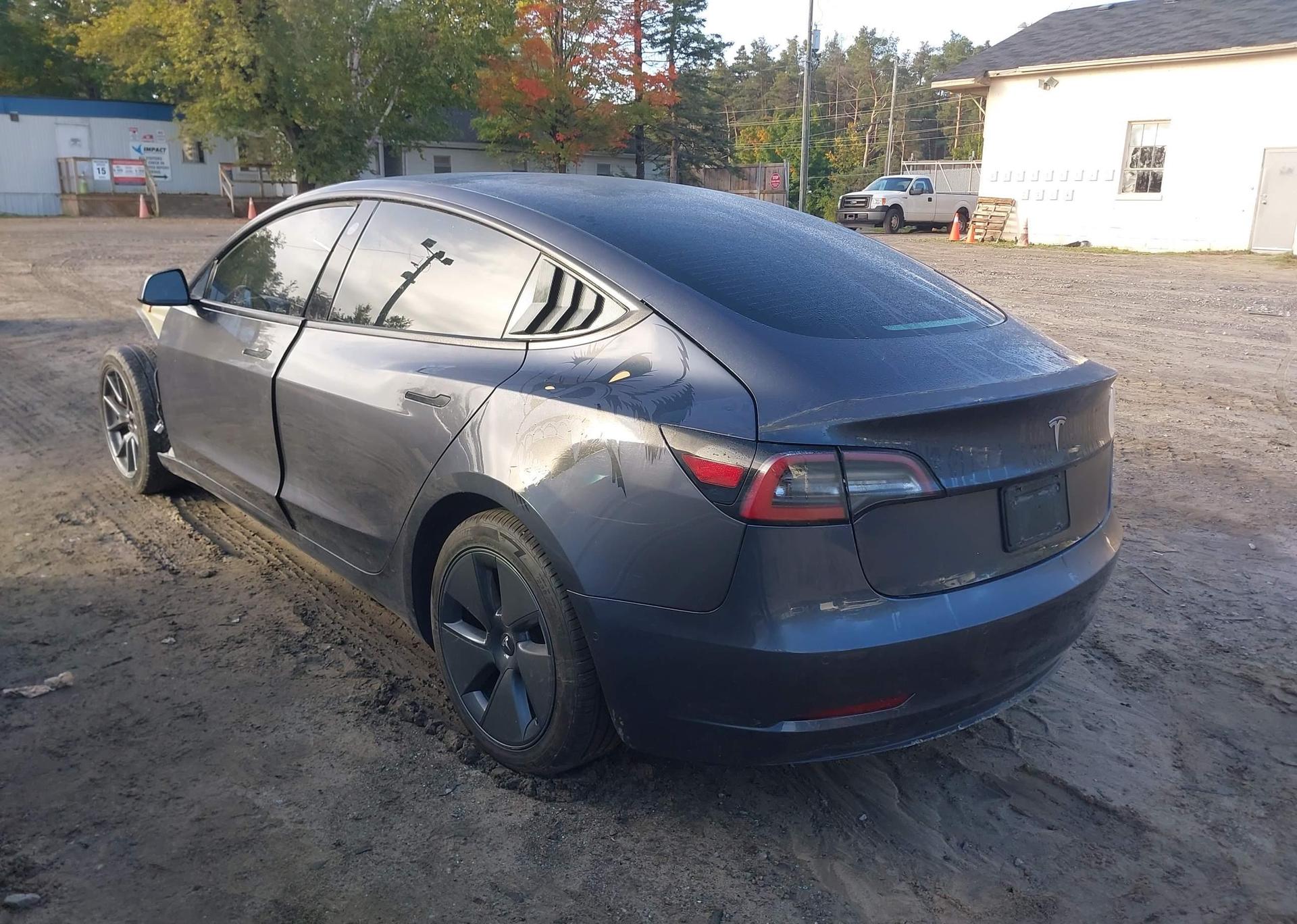 2022 TESLA MODEL 3 RWD