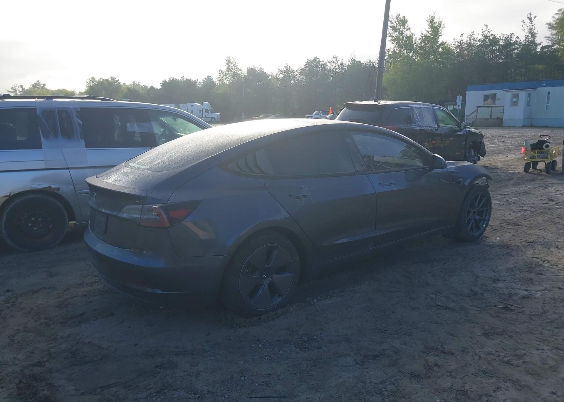 2022 TESLA MODEL 3 RWD