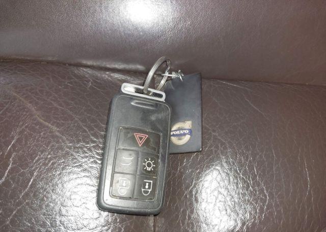 2010 VOLVO XC70 3.2