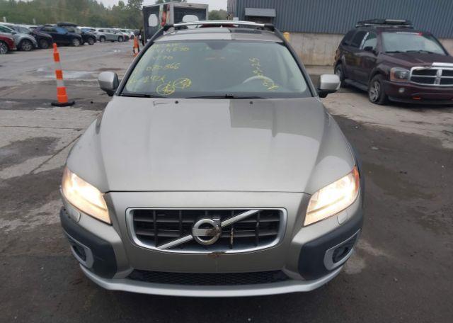2010 VOLVO XC70 3.2