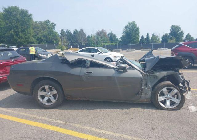 2010 DODGE CHALLENGER SE