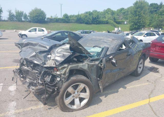 2010 DODGE CHALLENGER SE