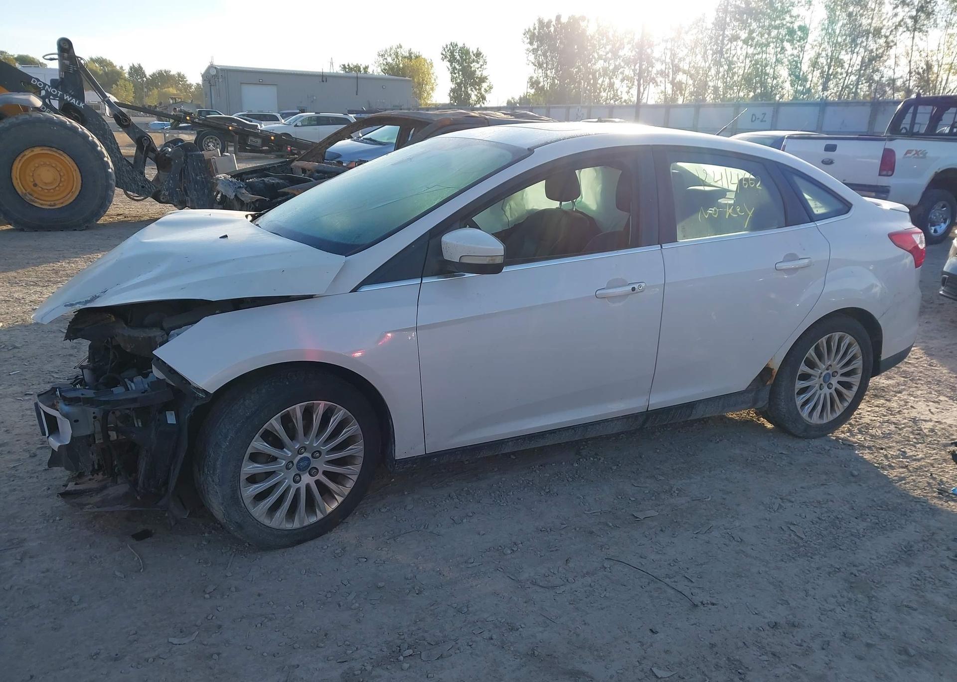 2012 TOYOTA YARIS