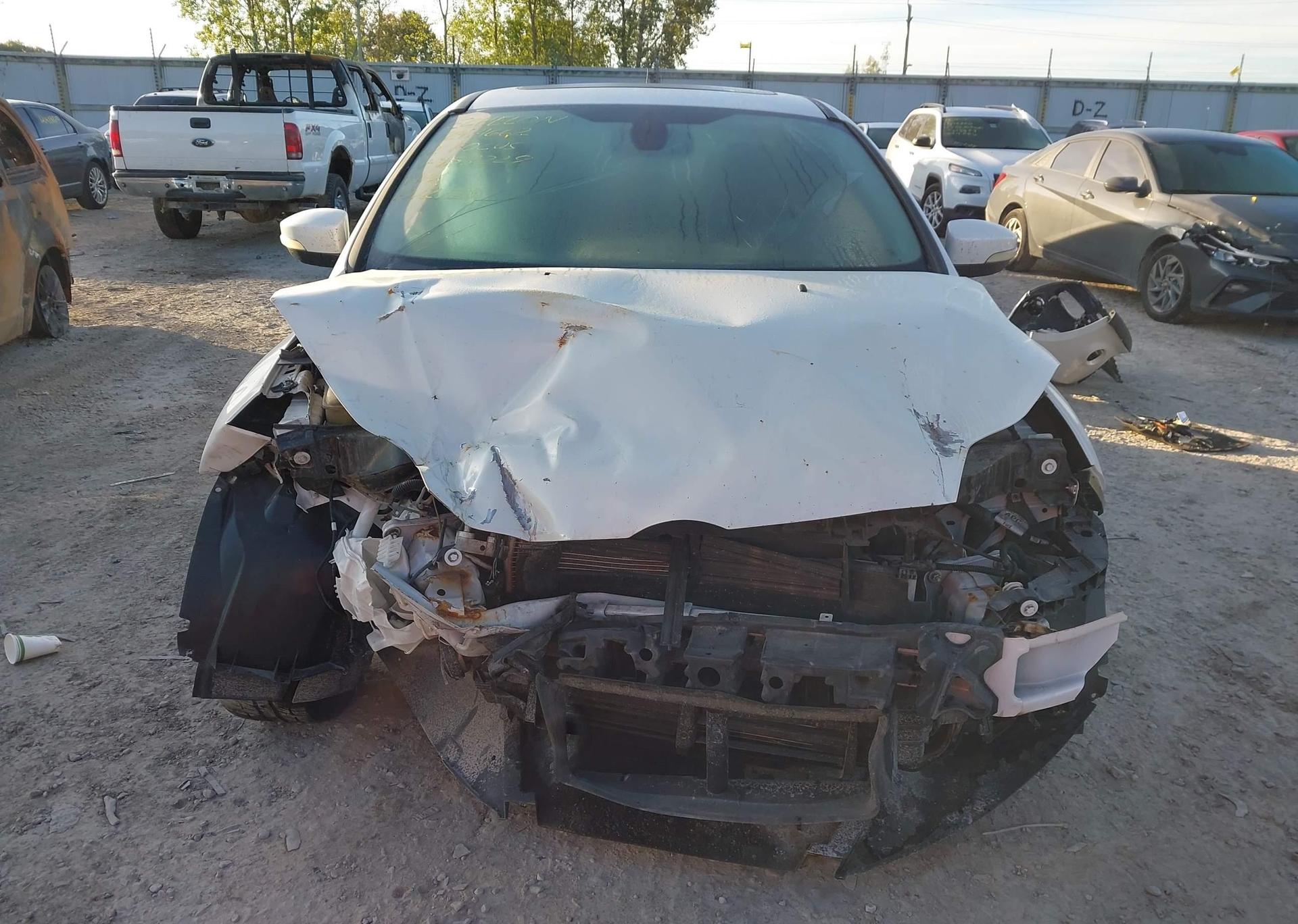 2012 TOYOTA YARIS