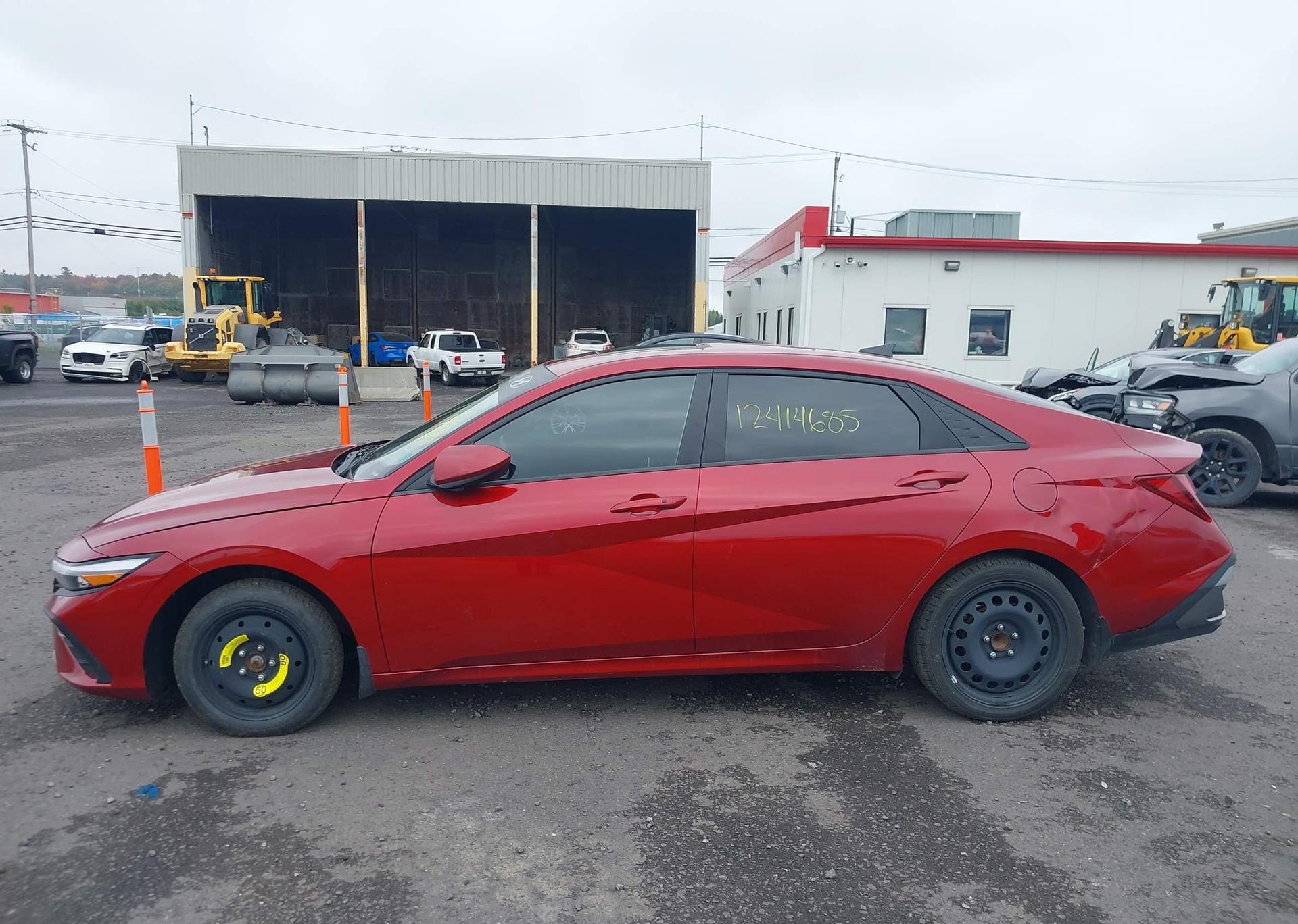 2024 HYUNDAI ELANTRA PREFERRED W