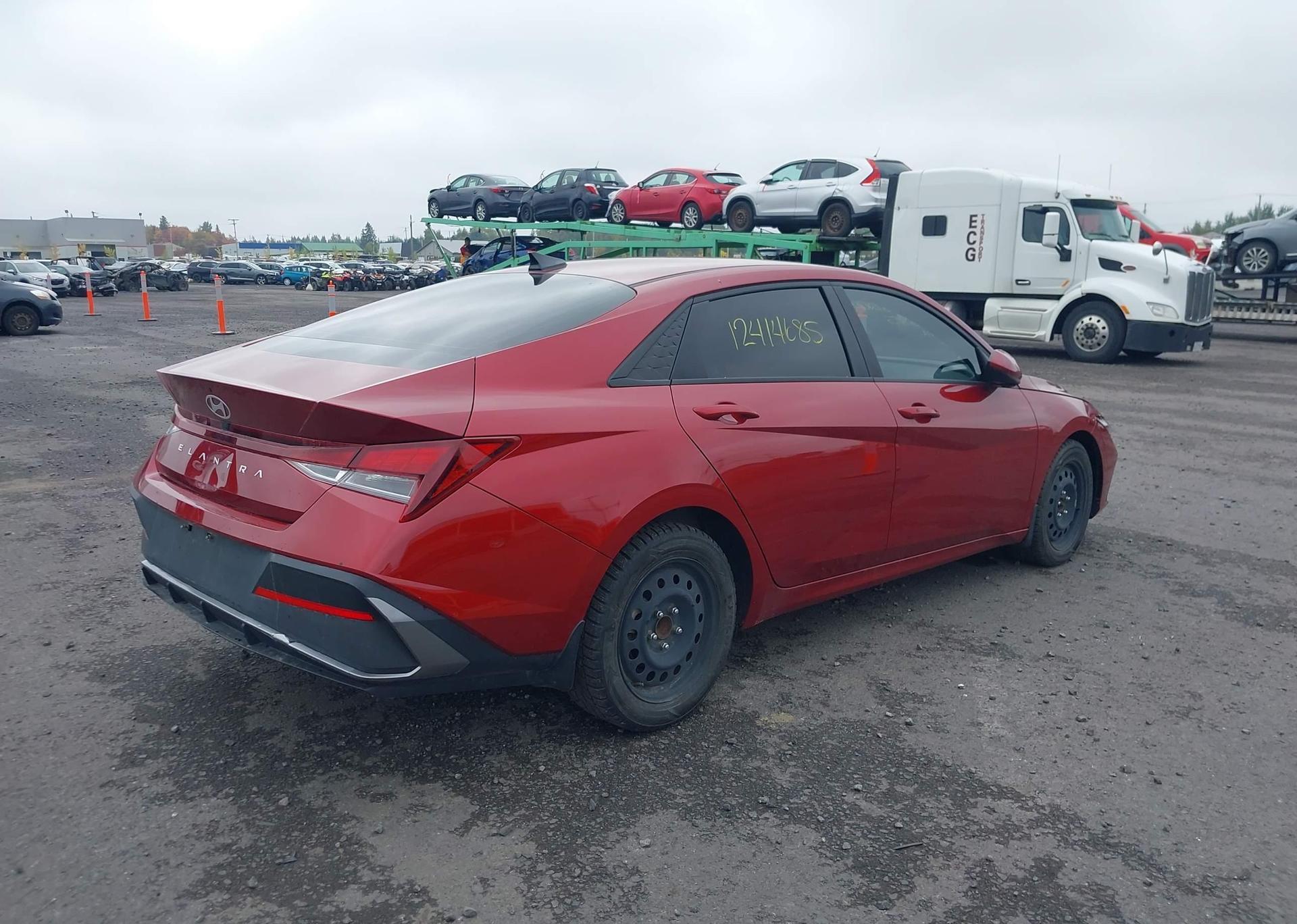 2024 HYUNDAI ELANTRA PREFERRED W