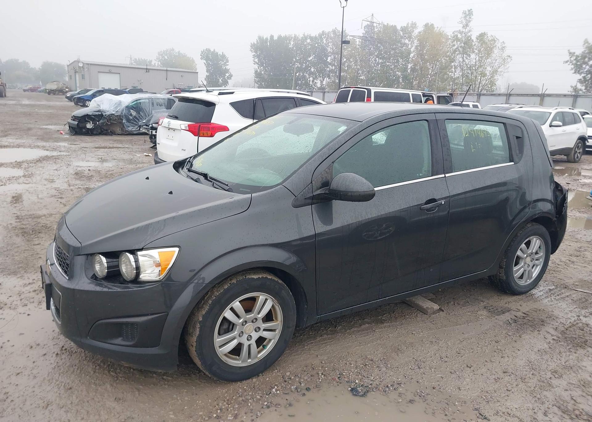 2016 CHEVROLET SONIC LT AUTO
