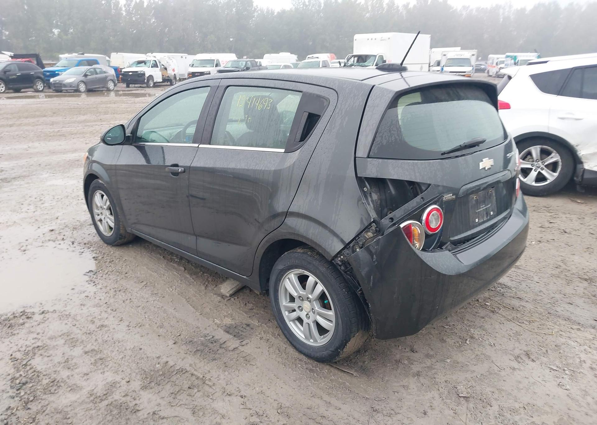 2016 CHEVROLET SONIC LT AUTO