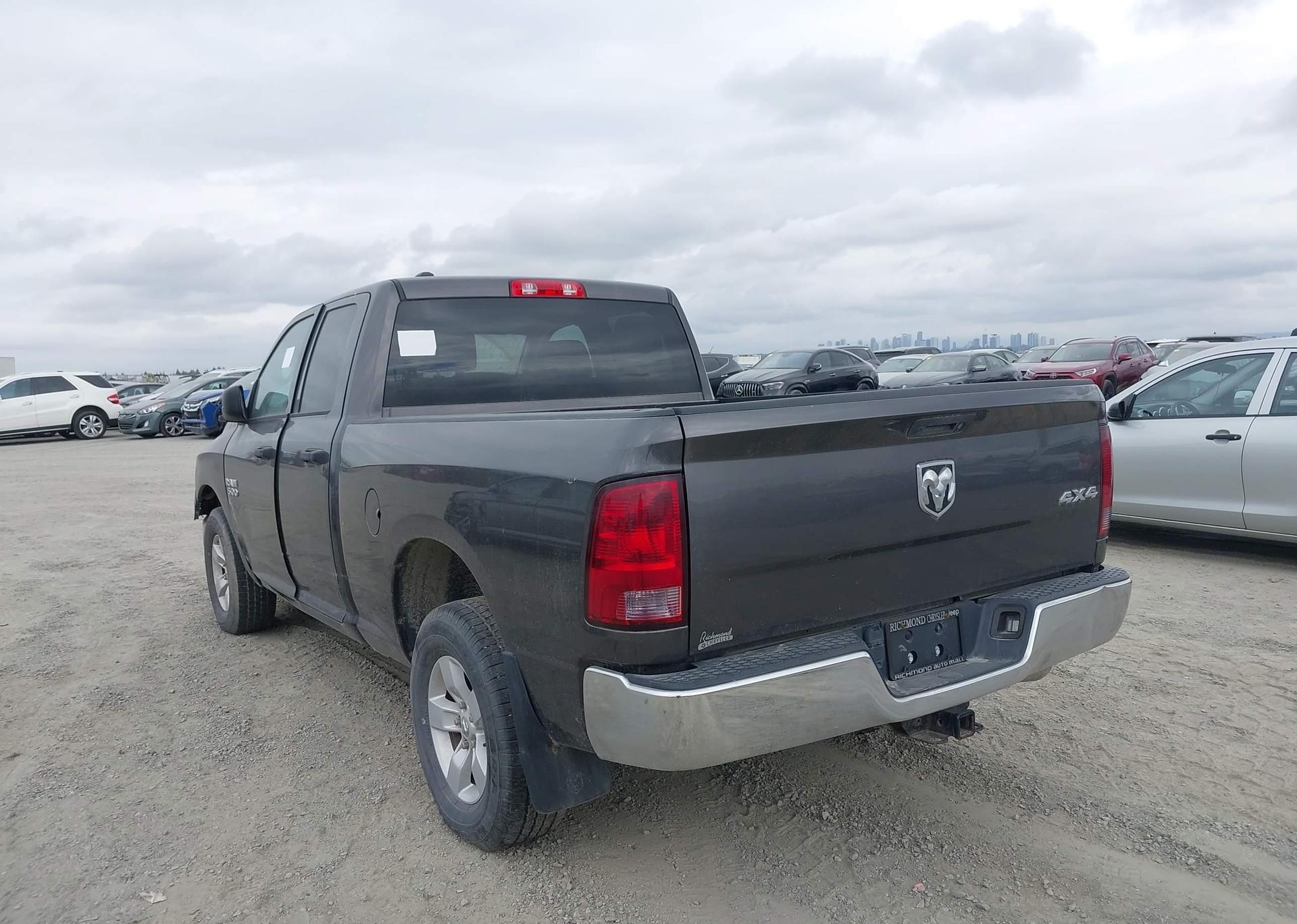 2018 RAM 1500 ST