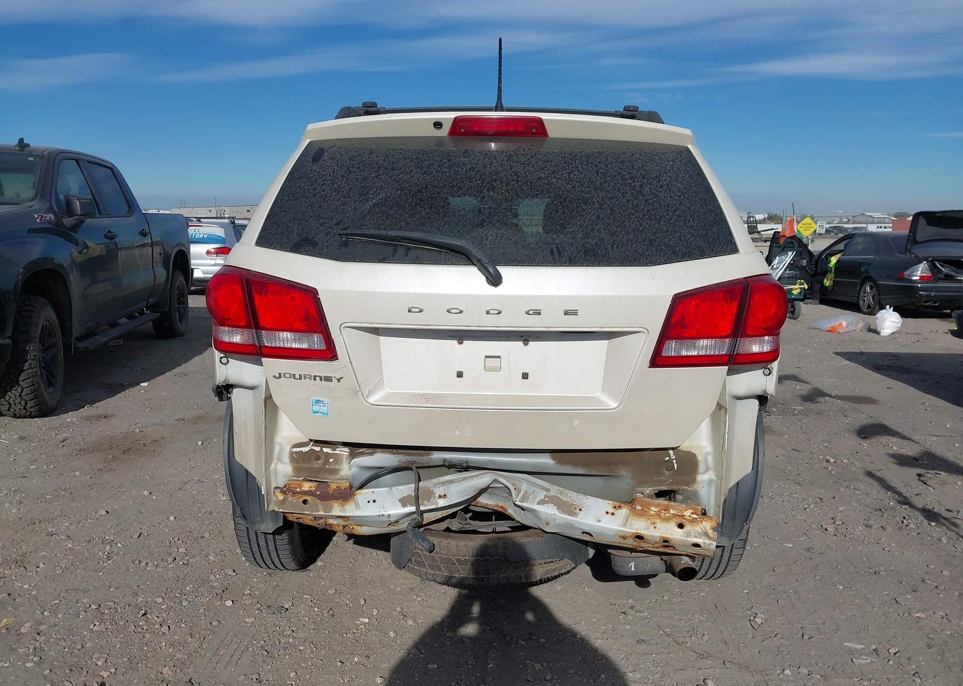 2013 DODGE JOURNEY SE