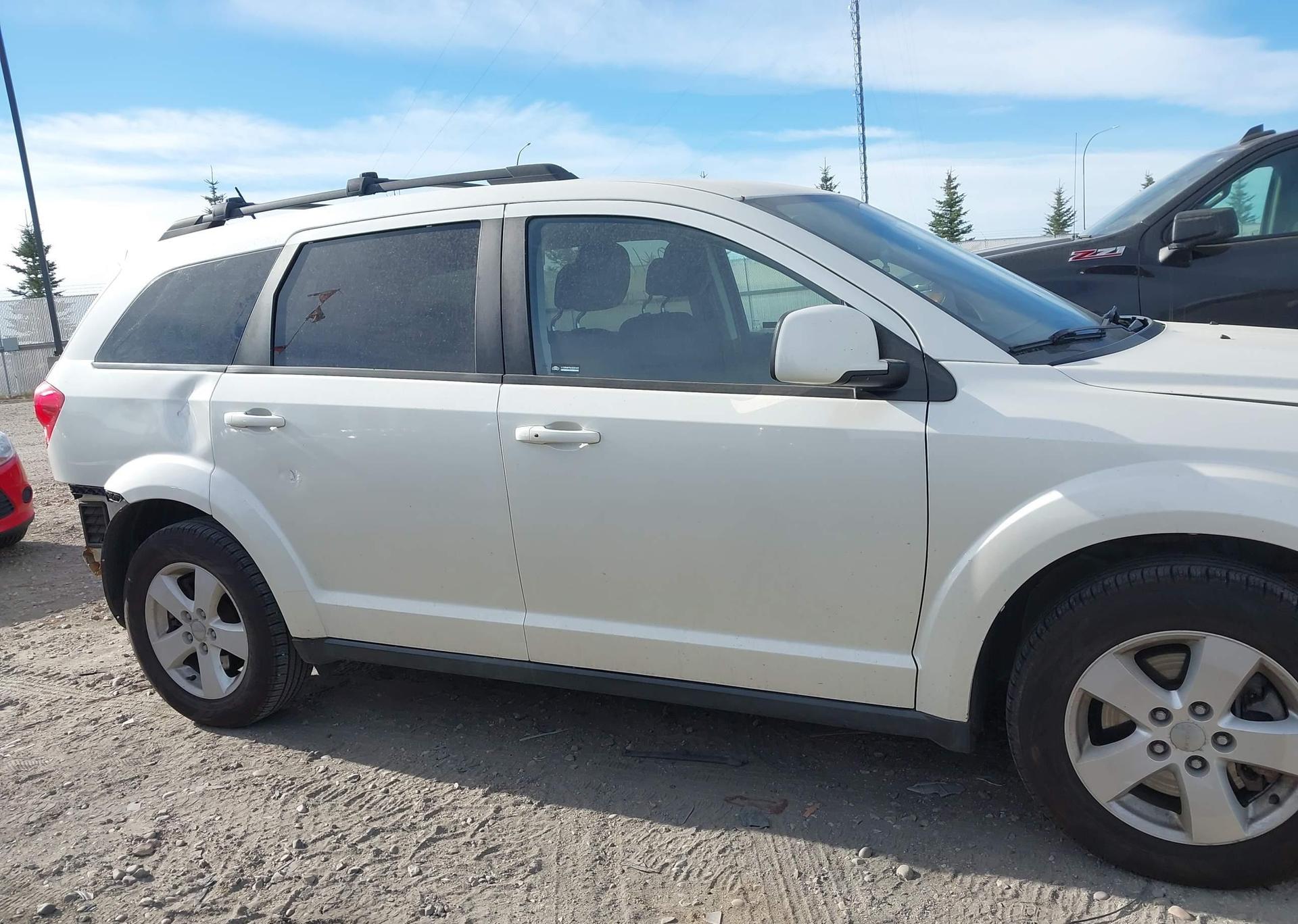 2013 DODGE JOURNEY SE