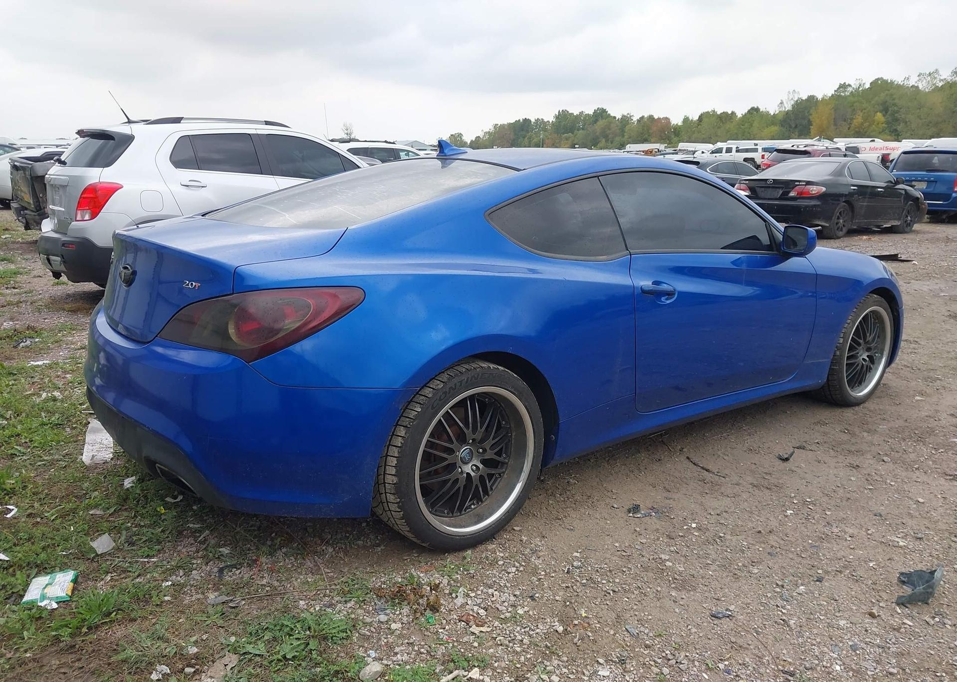 2010 HYUNDAI GENESIS