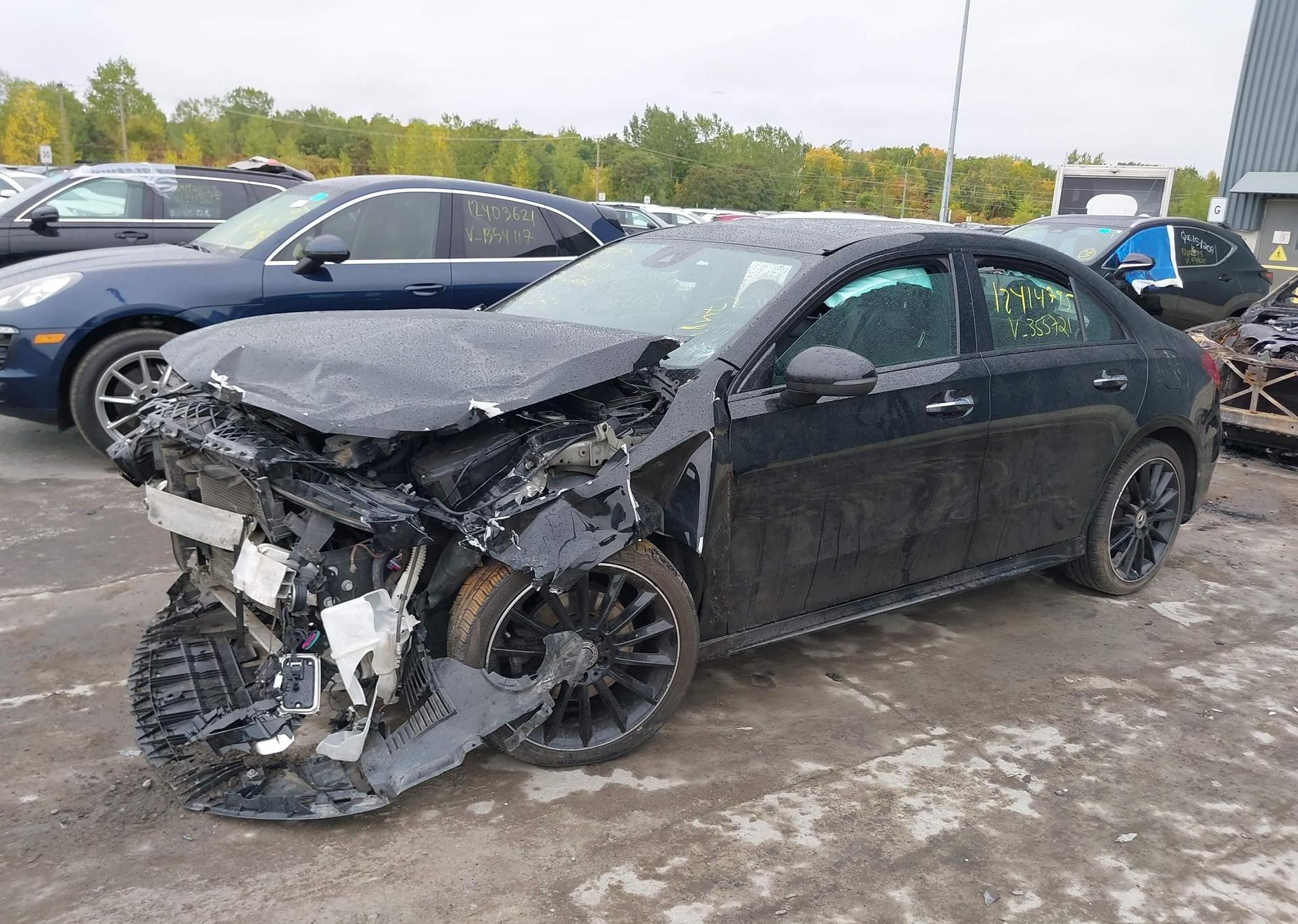 2022 MERCEDES-BENZ A 220 4MATIC