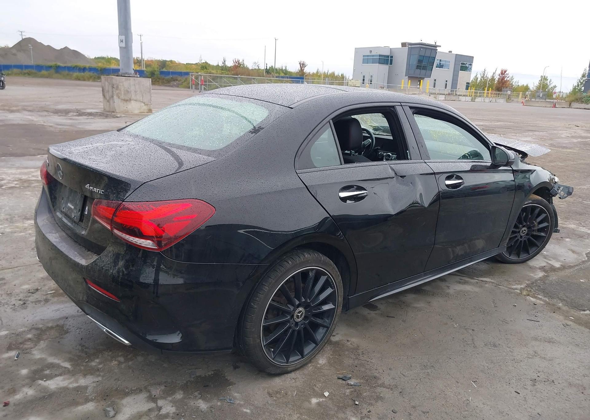 2022 MERCEDES-BENZ A 220 4MATIC