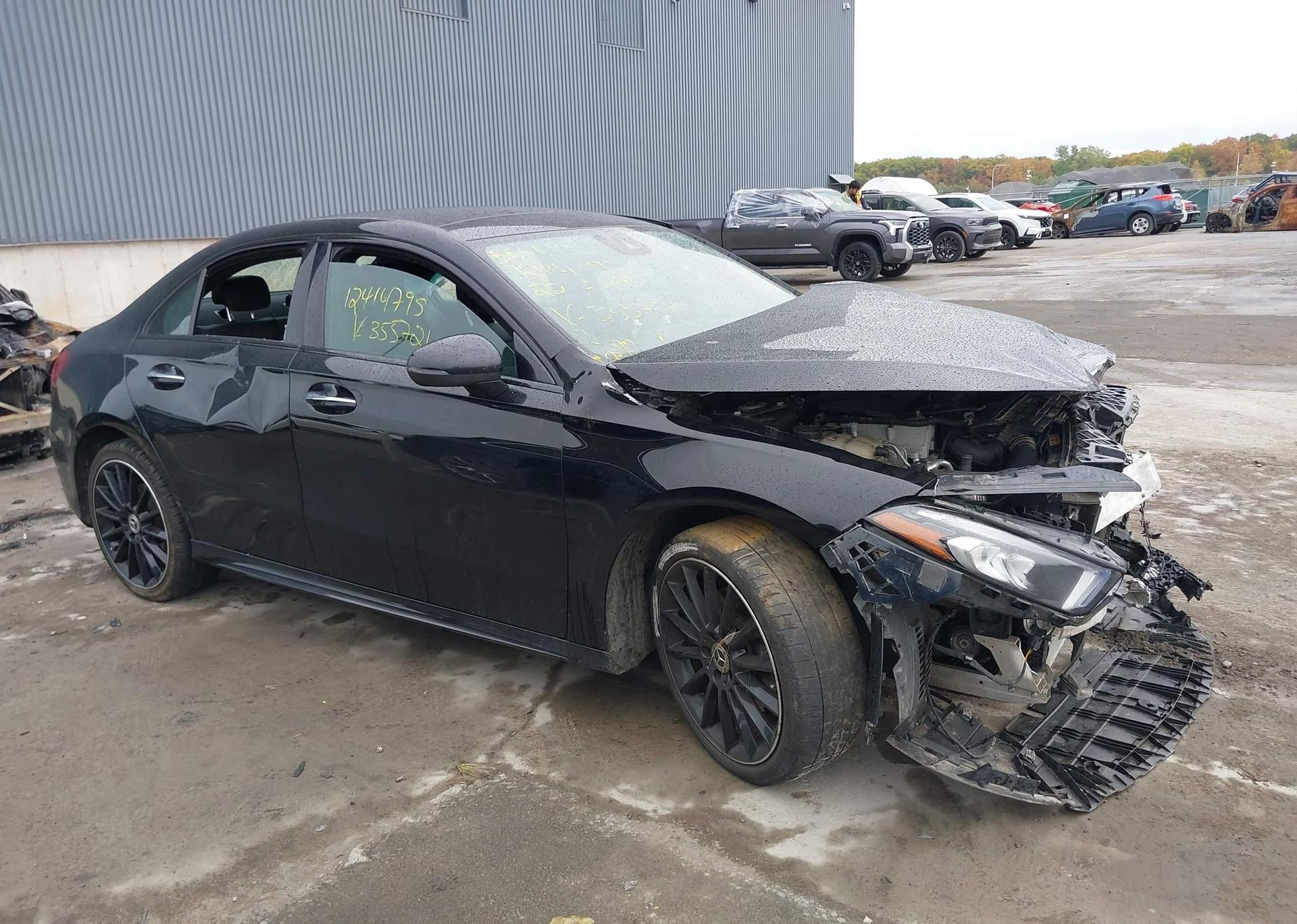 2022 MERCEDES-BENZ A 220 4MATIC