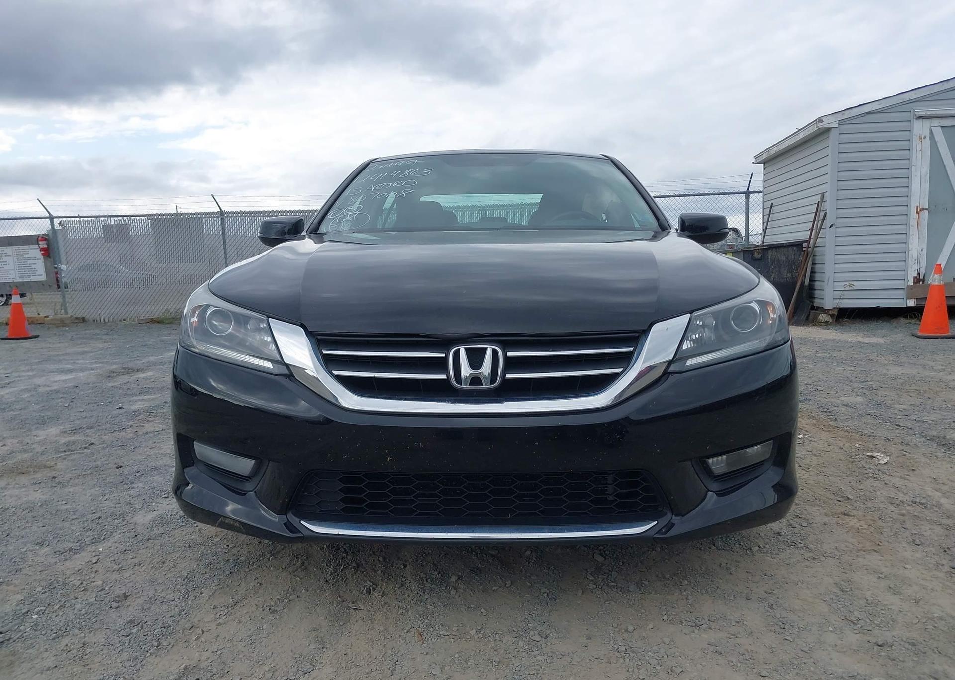 2015 HONDA ACCORD SPORT
