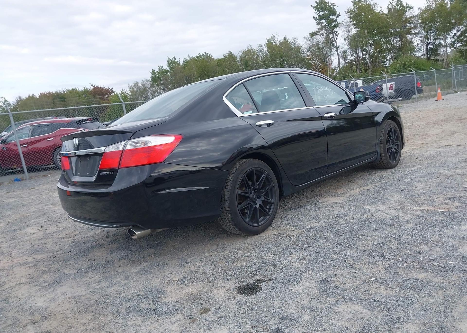 2015 HONDA ACCORD SPORT