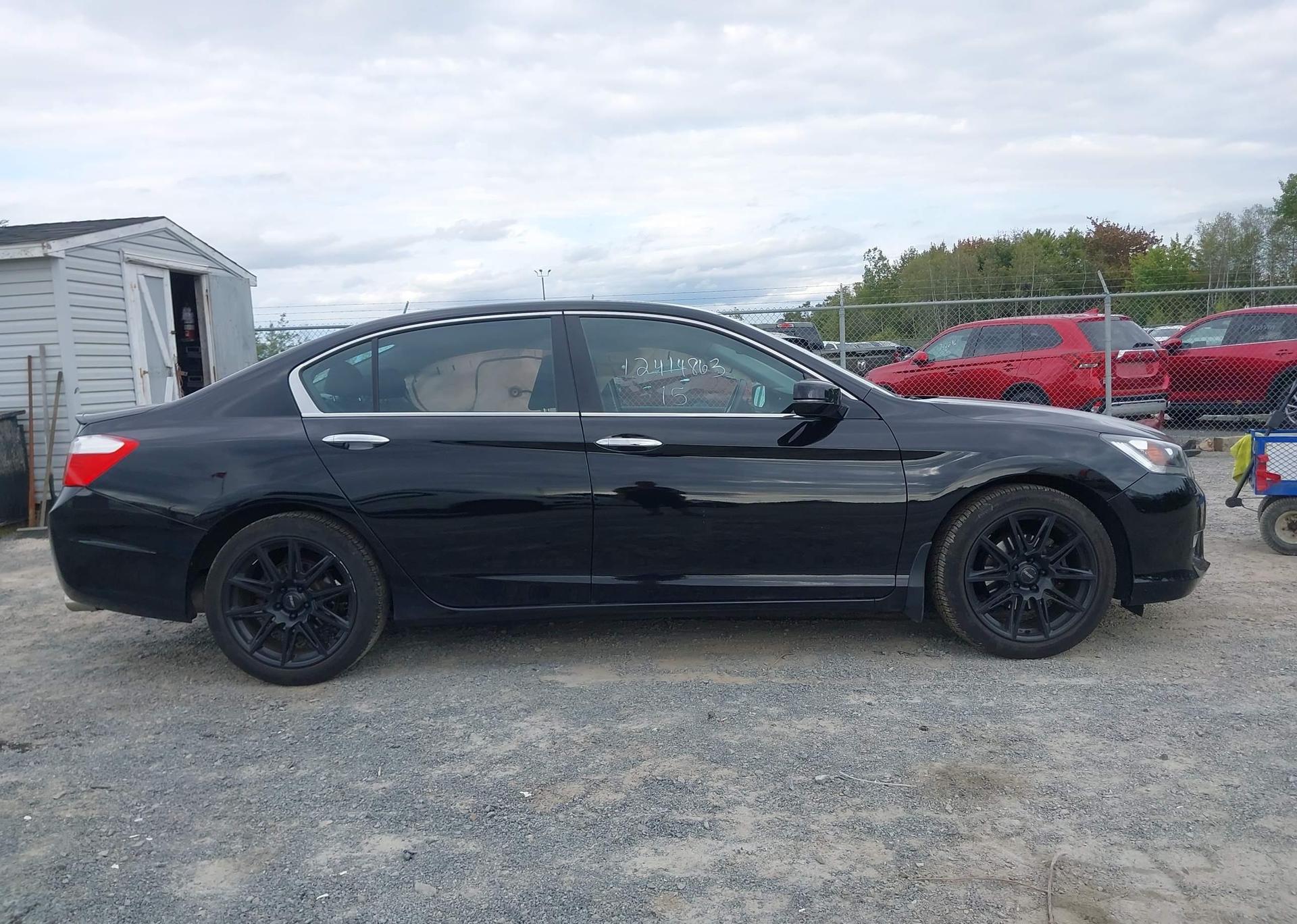 2015 HONDA ACCORD SPORT