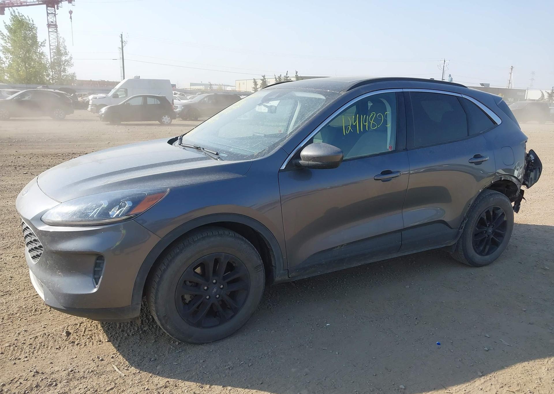 2021 FORD ESCAPE SE