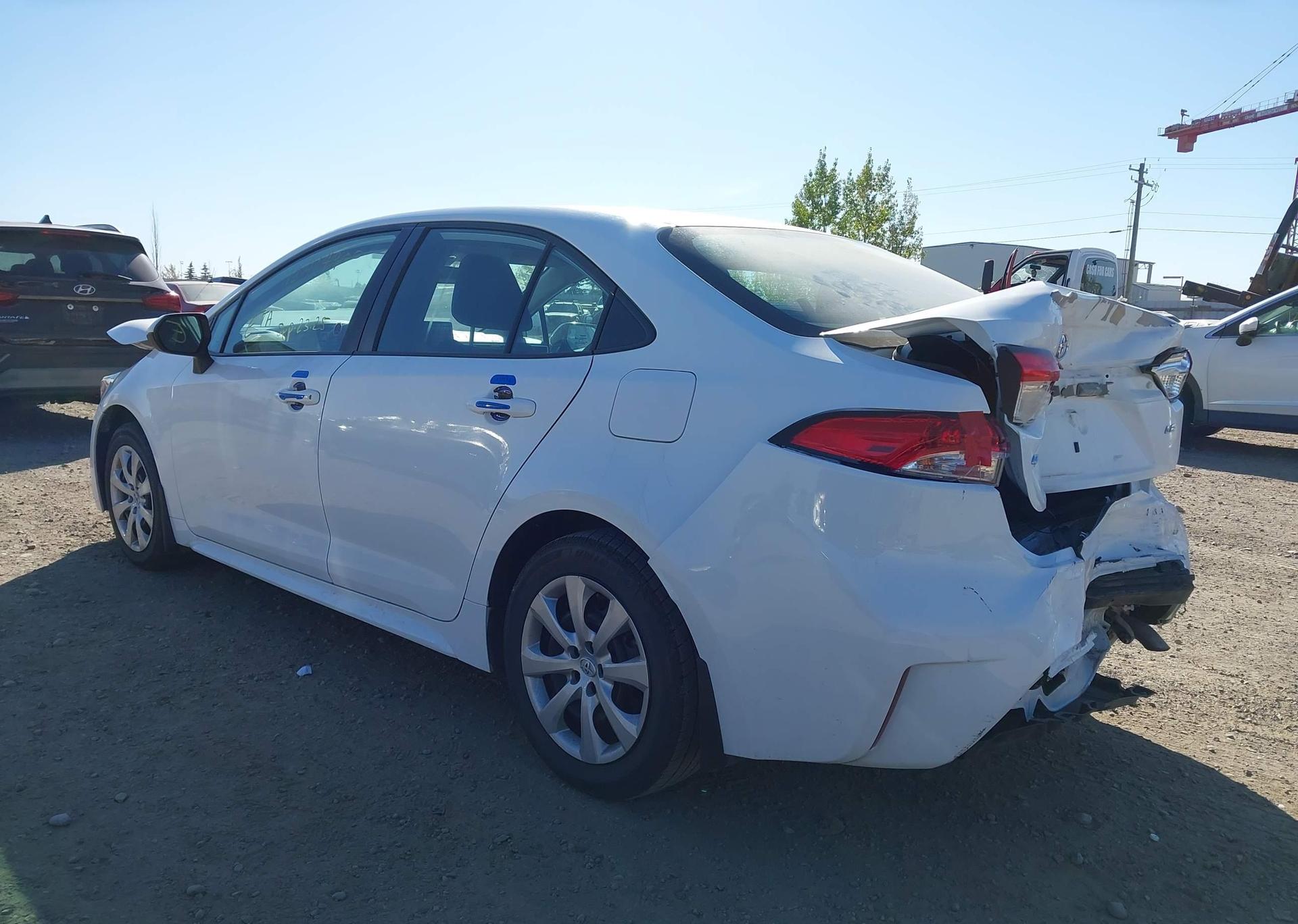 2022 TOYOTA COROLLA LE