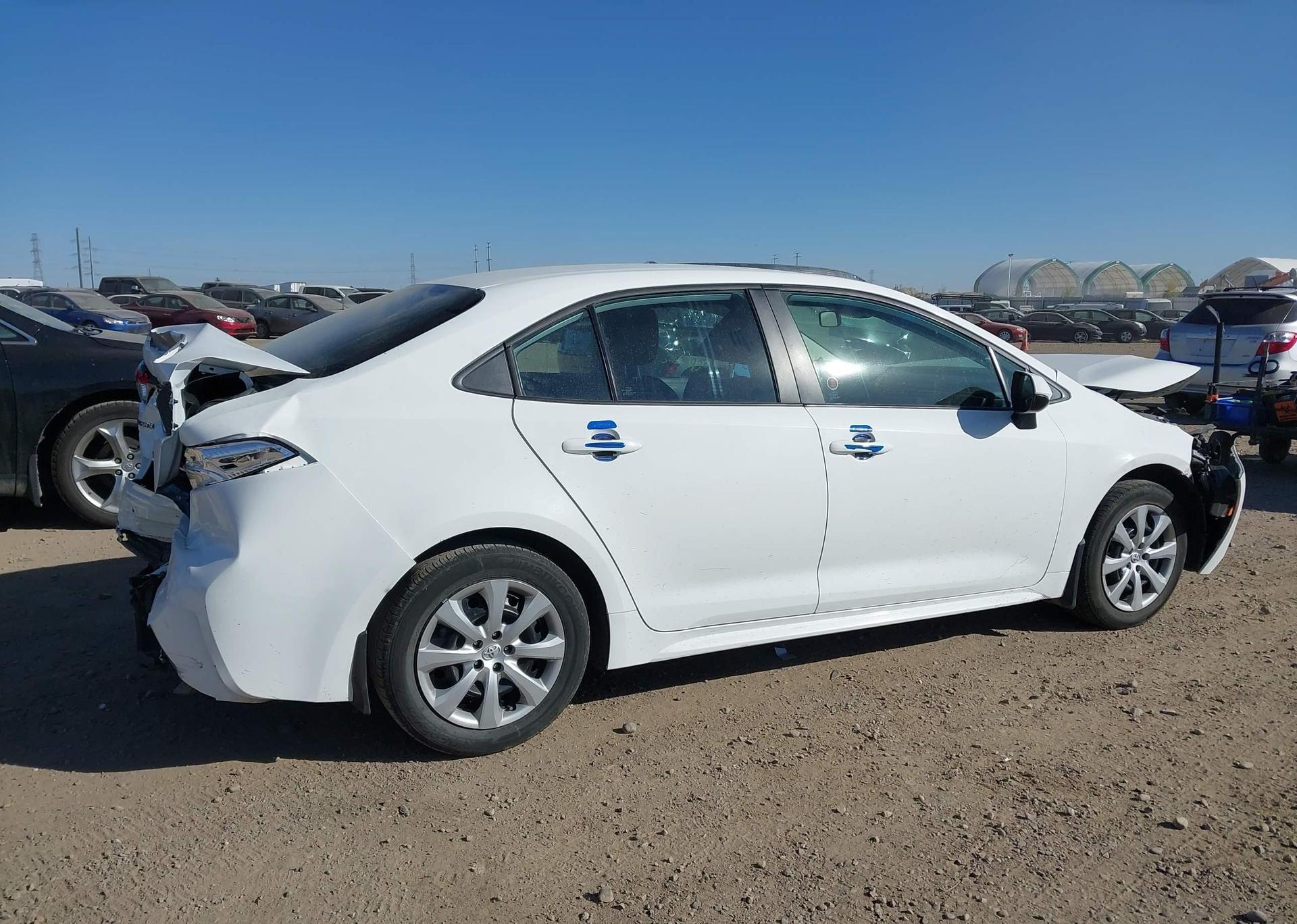 2022 TOYOTA COROLLA LE